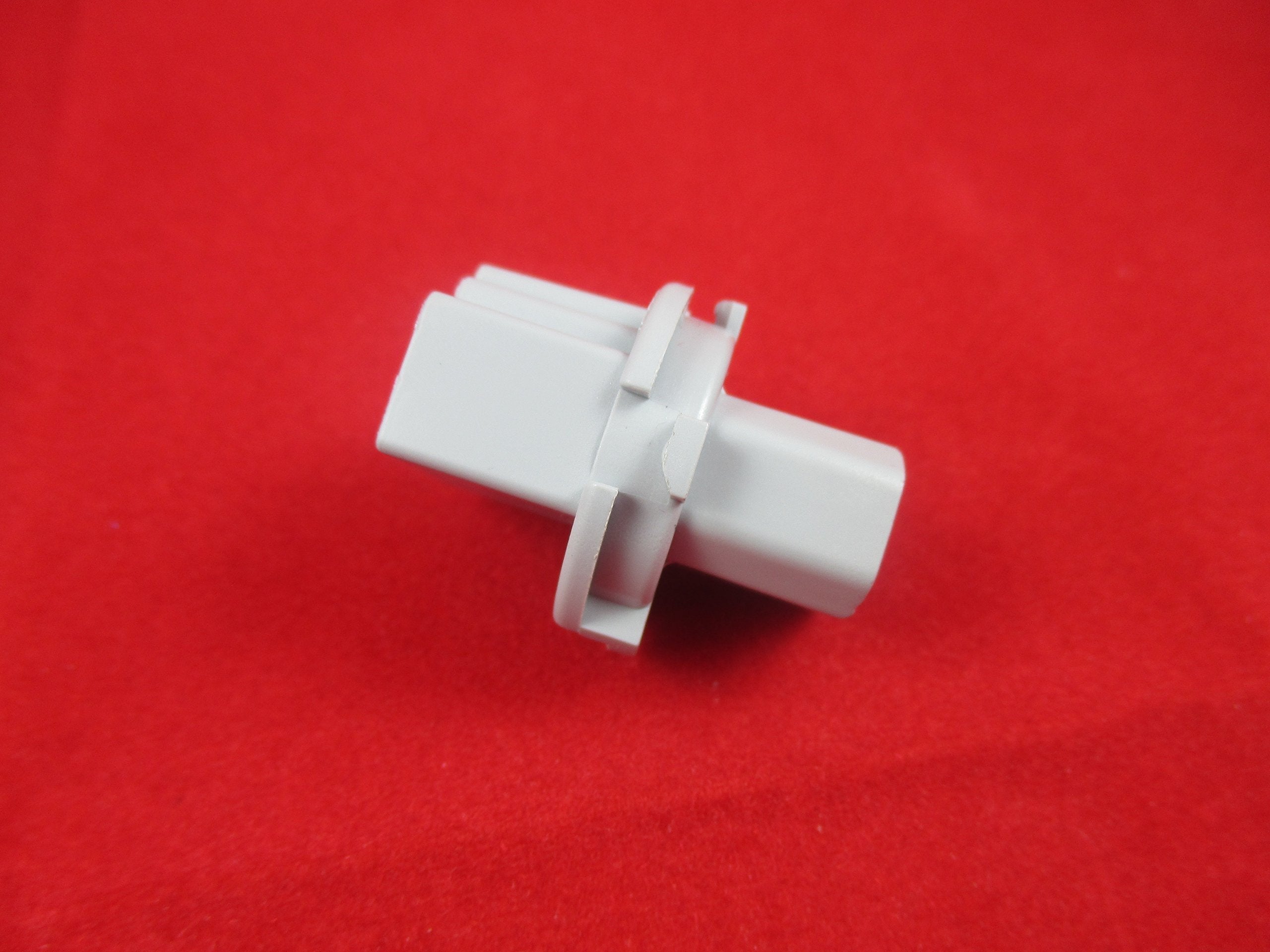 Mazda Brake Light Socket - G14S-51-3E7