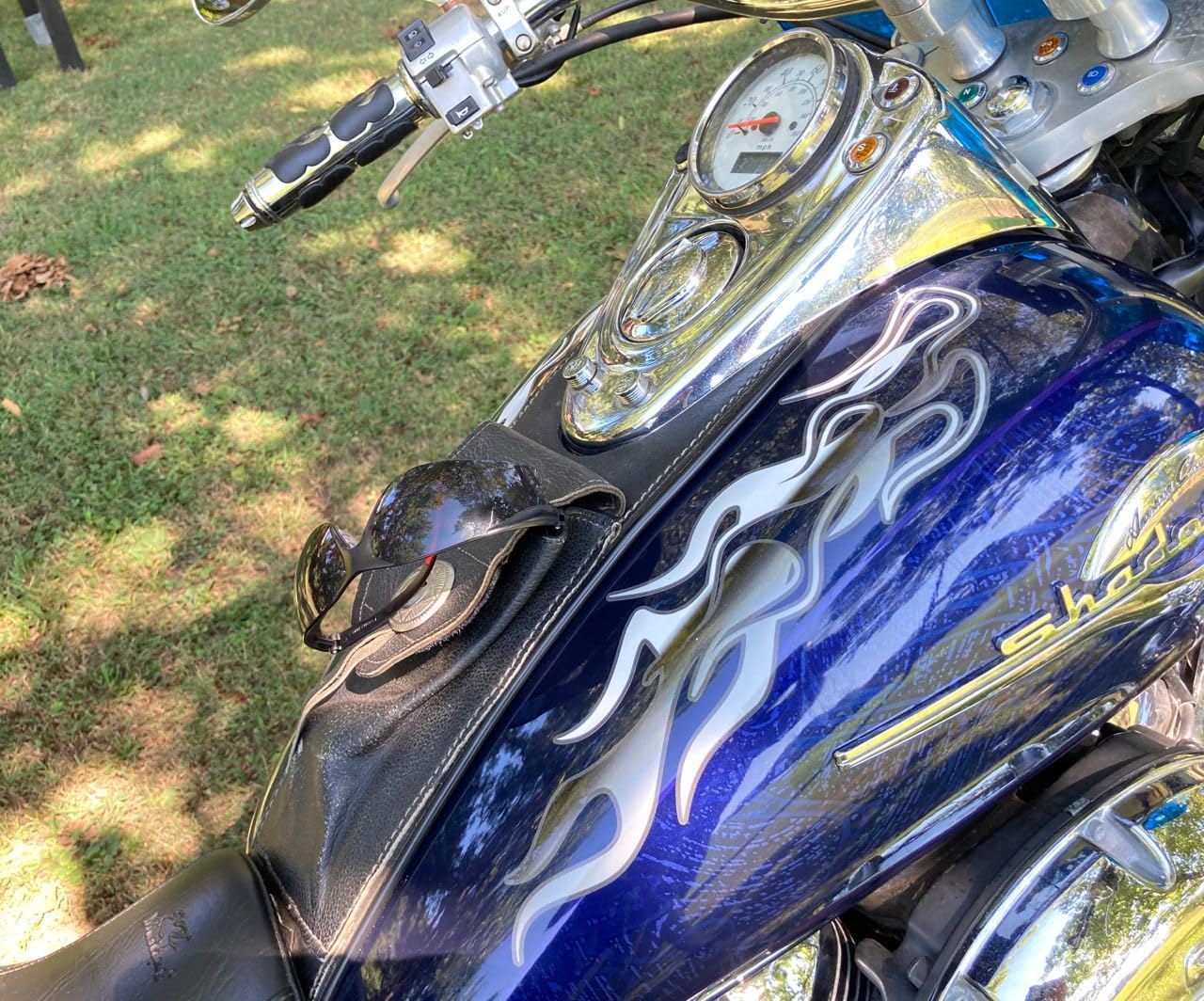 Chaser Flames - 2Pc Set - Compatible With/Made For: Honda Shadow Harley Davidson And All Other Motorcycles (Polished Chrome)