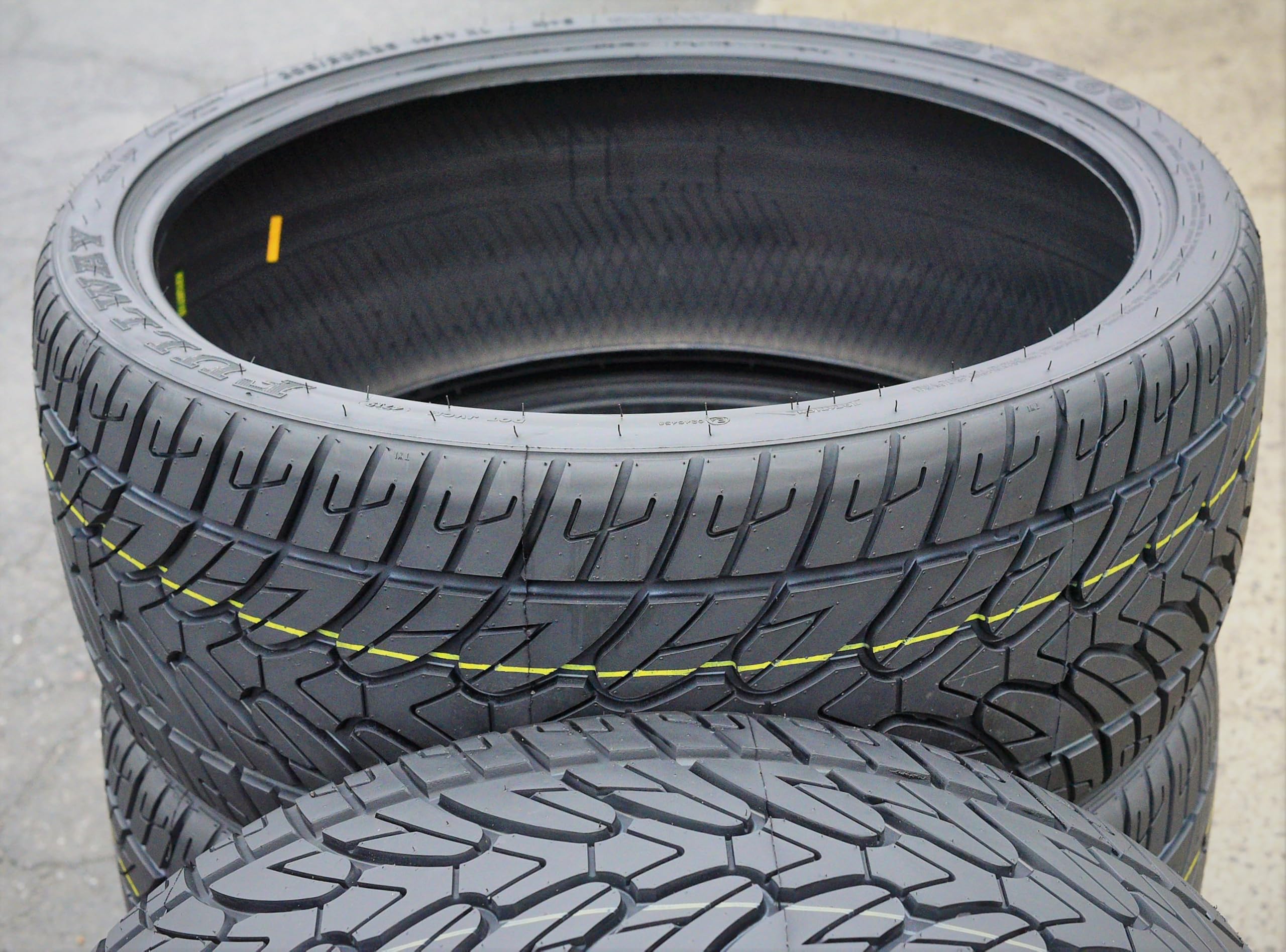 Fullway Hs266 All-Season Truck/Suv Performance Radial Tire-295/35R24 295/35/24 295/35-24 110V Load Range Xl 4-Ply Bsw Black Side