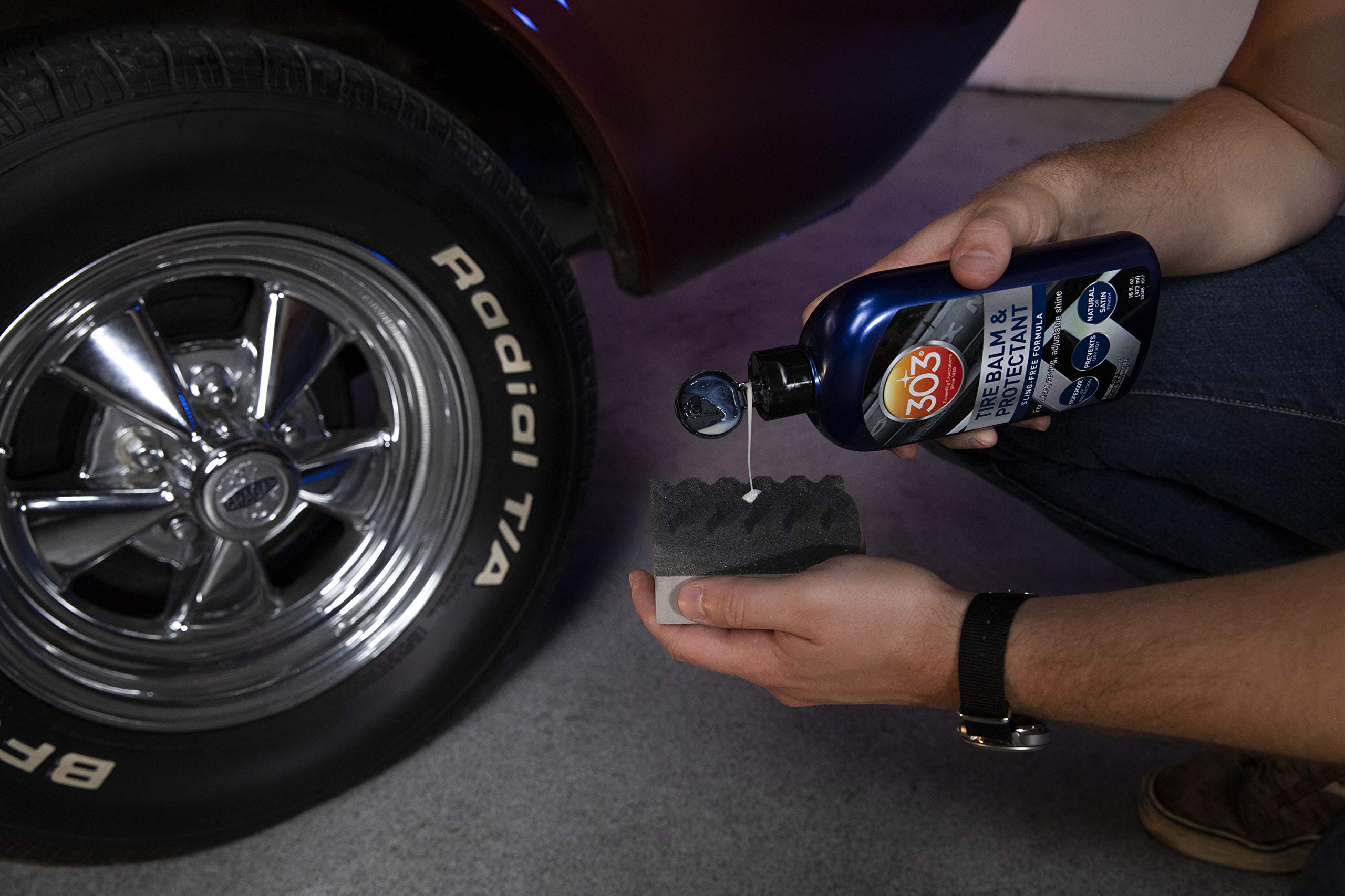 303 Products Tire Shine/Tire Dressing Applicator Pads - Perfect For Using To Apply Tire Shine, Tire Wet, Tire Gel, Or Tire Balm - Superior Product Application - Reduce Mess, 2 Pack (39025), Gray