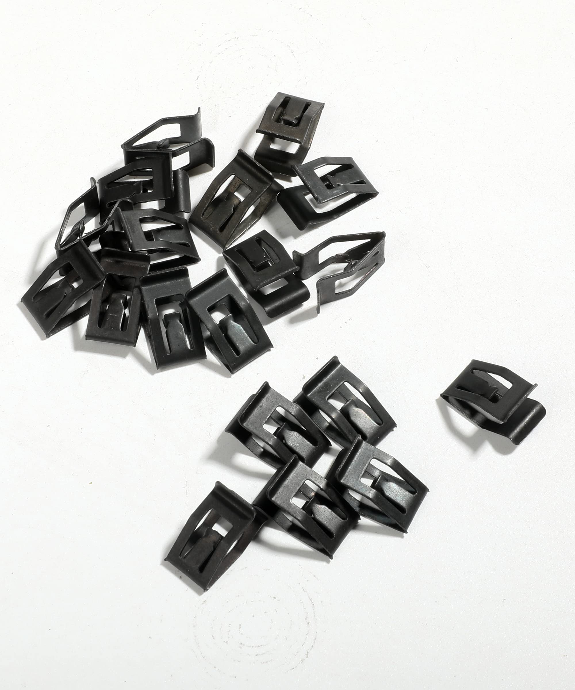 Esewalas 20Pcs Dashboard Trim Clips,Automotive Car Metal Retainer Car Front Console Retainer,Front Console Dash Dashboard Trim, Metal Dash Retainer Clips Replacement For Mose Cars