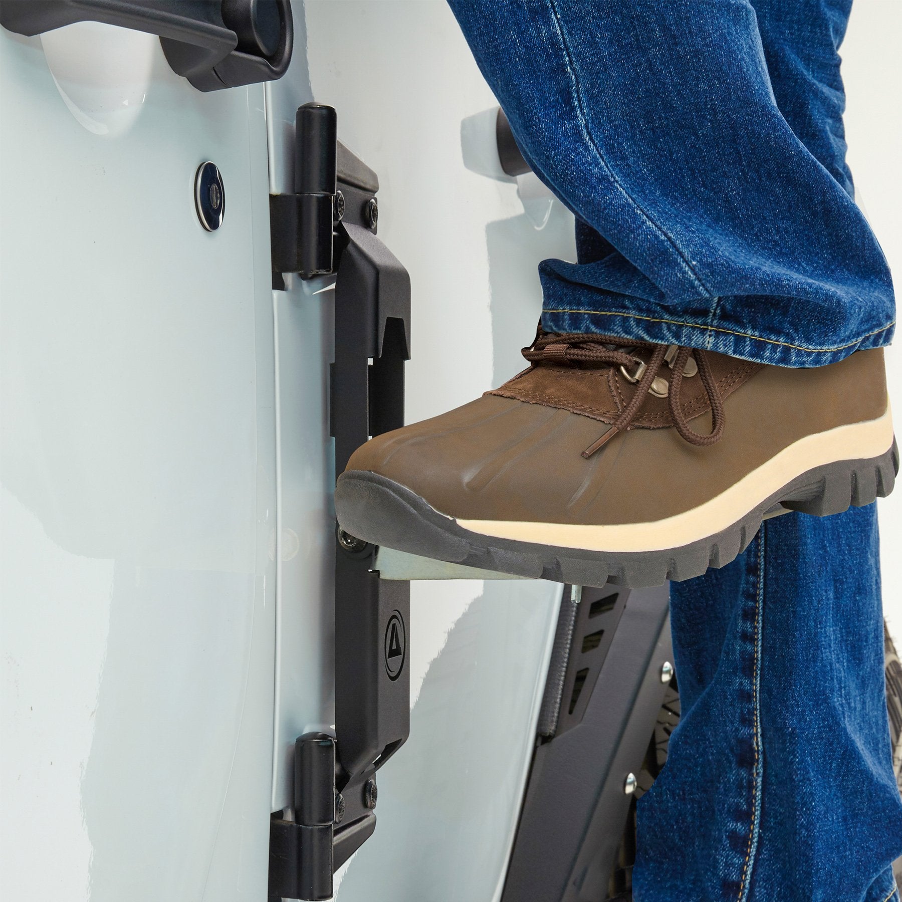 Smittybilt Jk/Jl Atlas Door Step - Sb7630