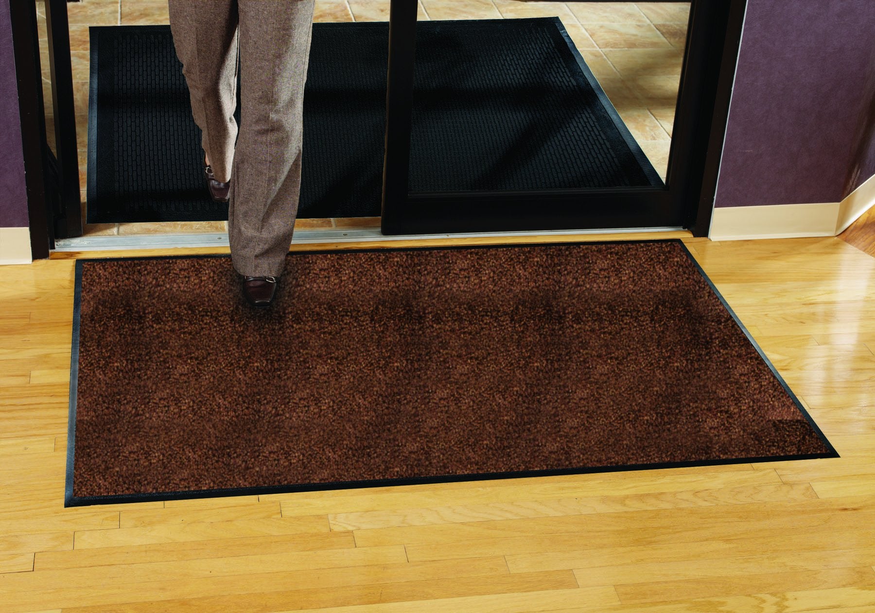 Connecticut 4X6 High-Traffic Mat With Durable Rubber Backing - Landscape Orientation