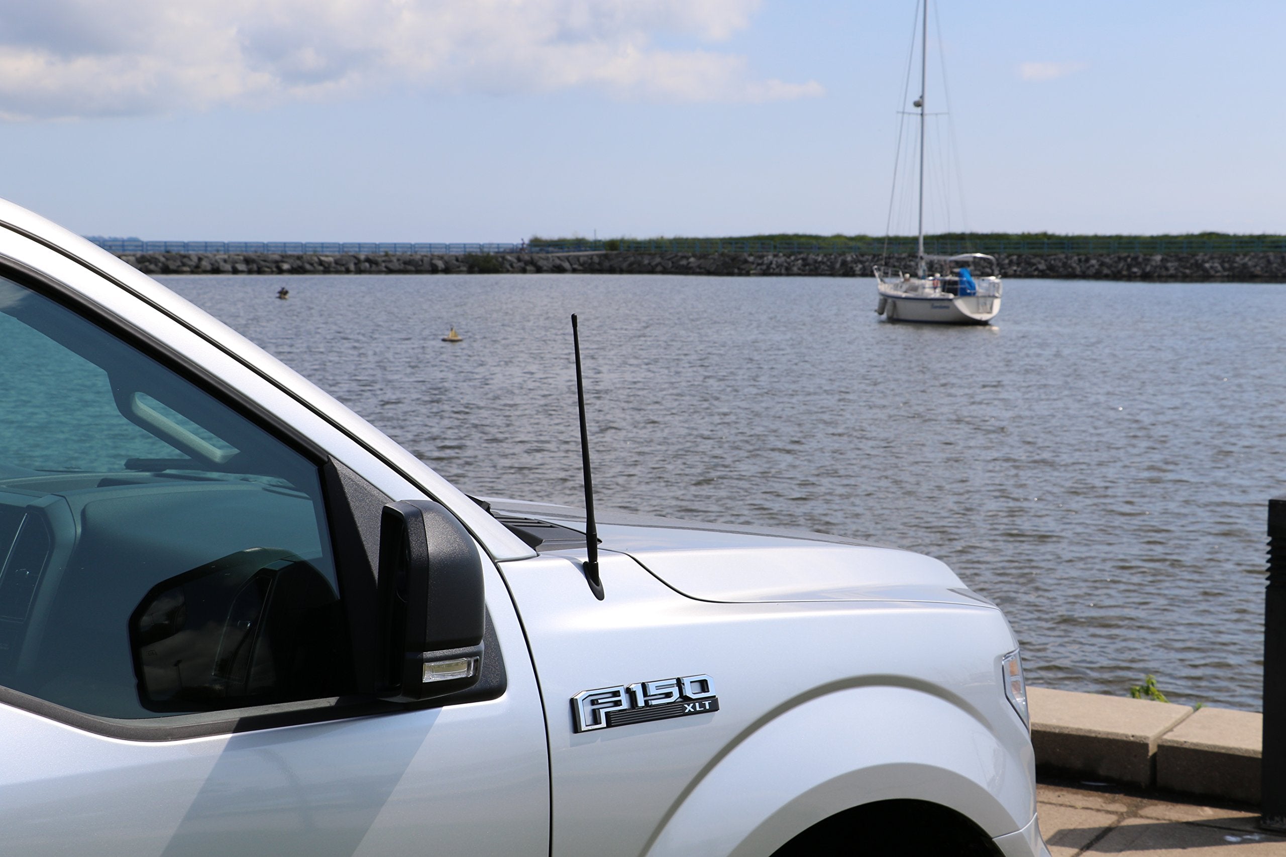 AntennaMastsRus - 13 Inch All-Terrain Flexible Rubber Antenna is Compatible with Ford F-250 Super Duty (1999-2025) - Spring Stee