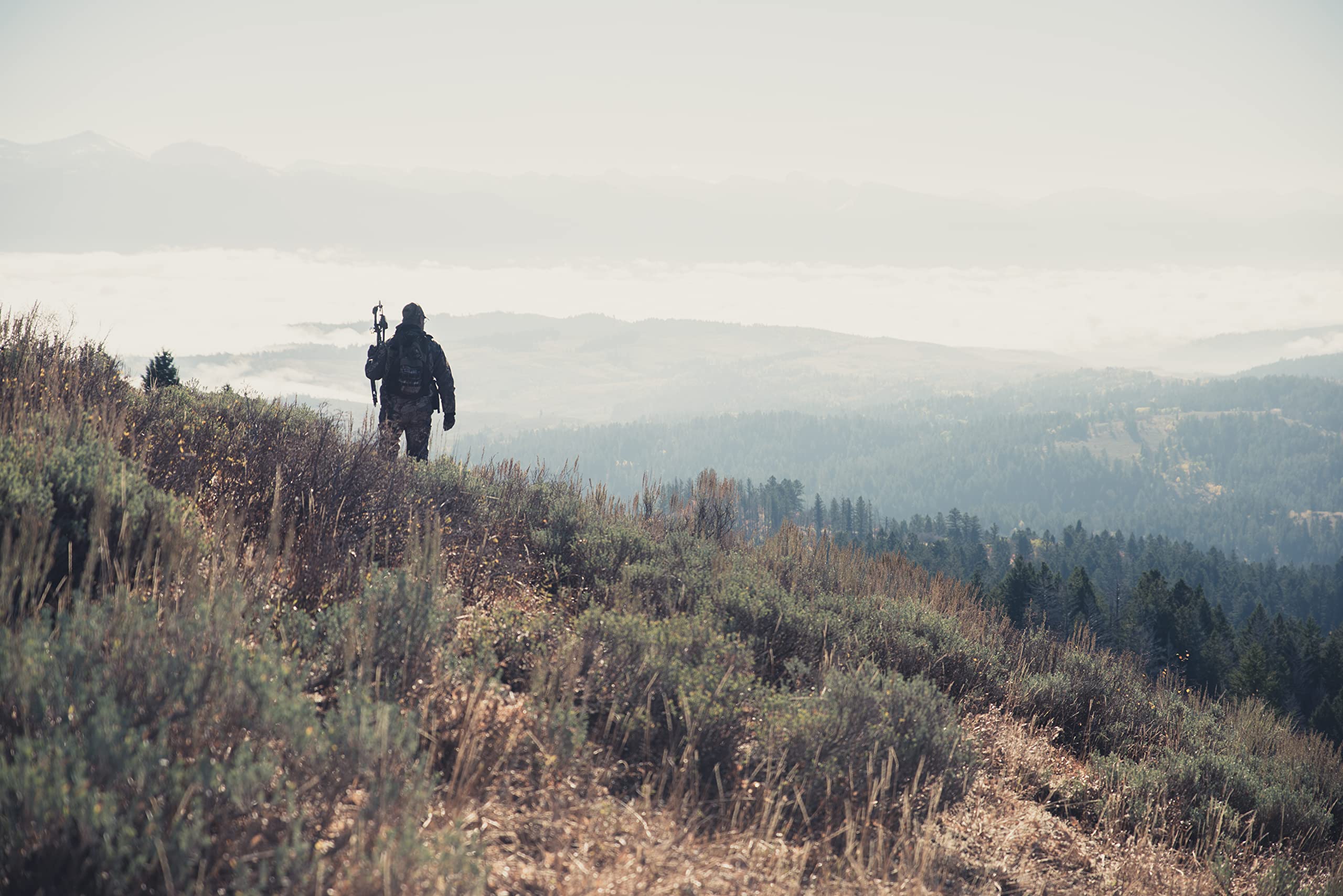 Browning Universal Front and Bench Seat Covers, Water Resistant for Car, Truck, and SUV , Pack of 2, Mossy Oak Break-Up Country
