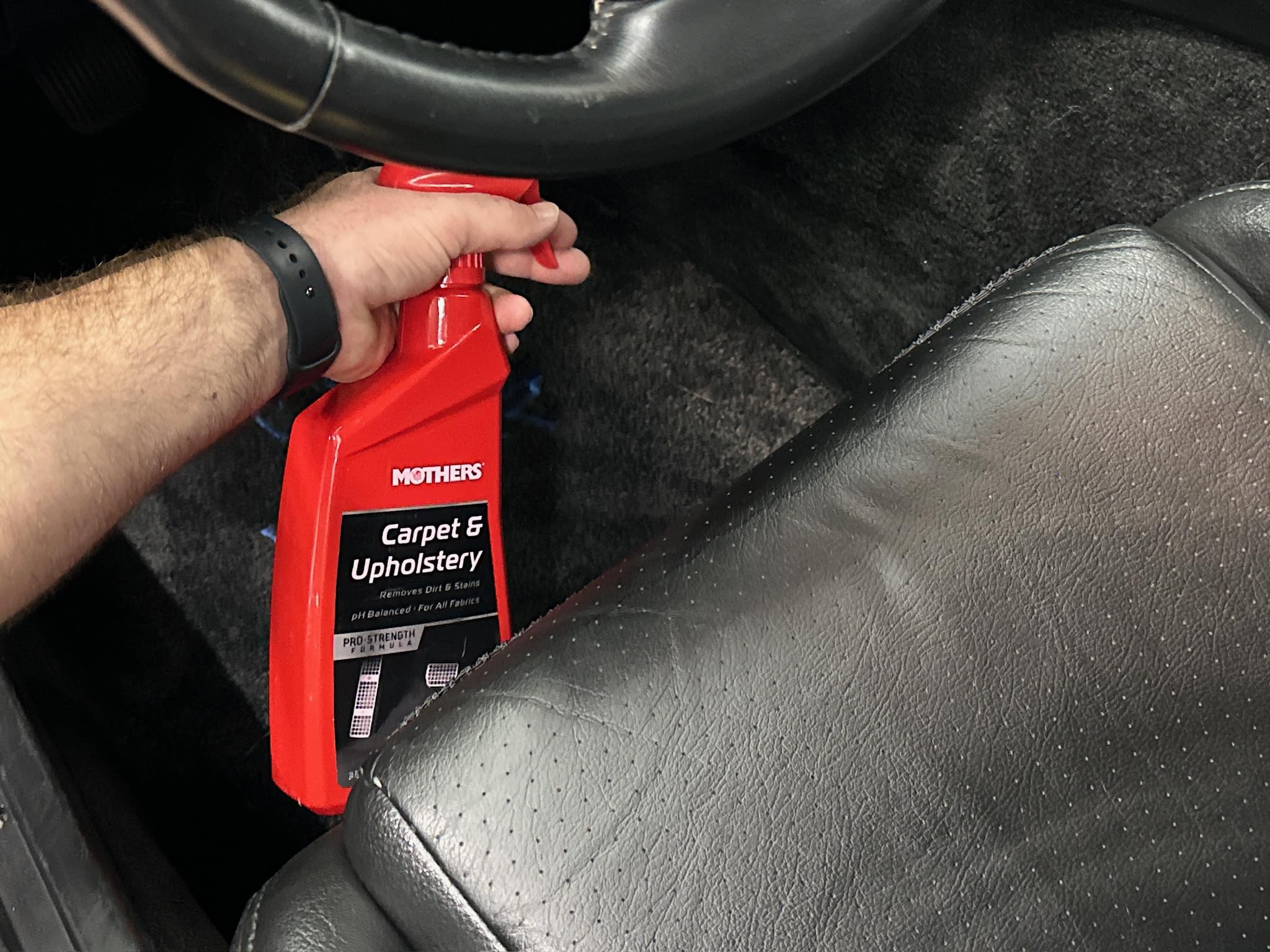 Mothers 05424 Carpet & Upholstery Cleaner - 24 Oz.