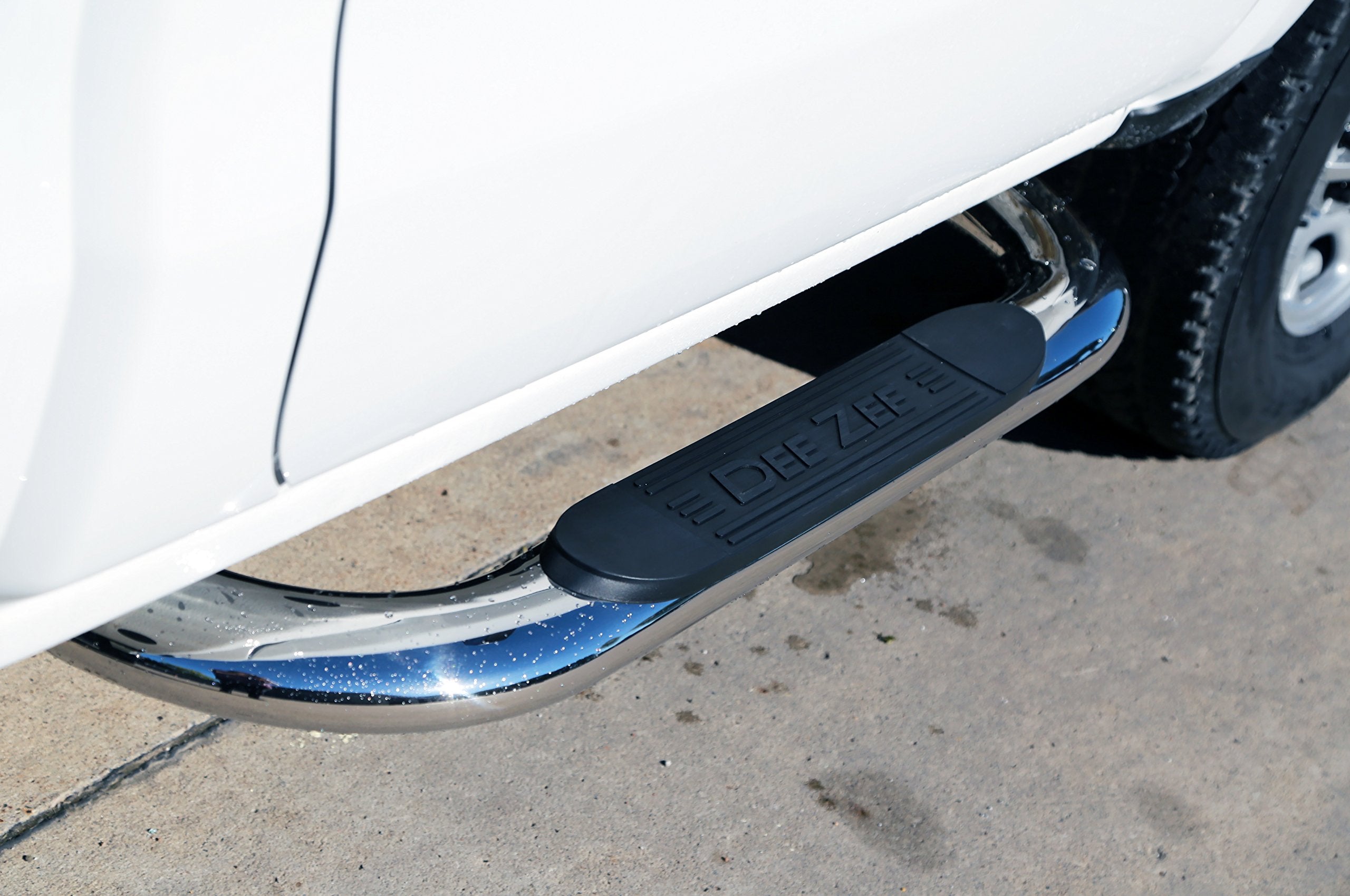 Dee Zee DZ372257 4'' Oval Stainless Steel Nerf Bars