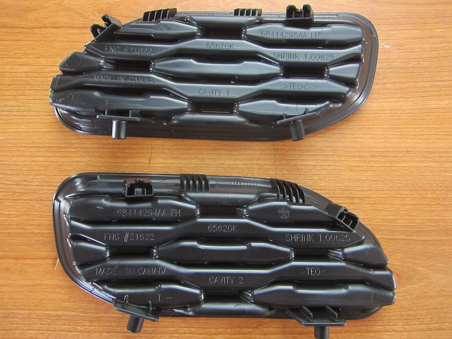 Dodge Ram 1500 Dt Right & Left Front Bumper Bezel Kit New Mopar Oem