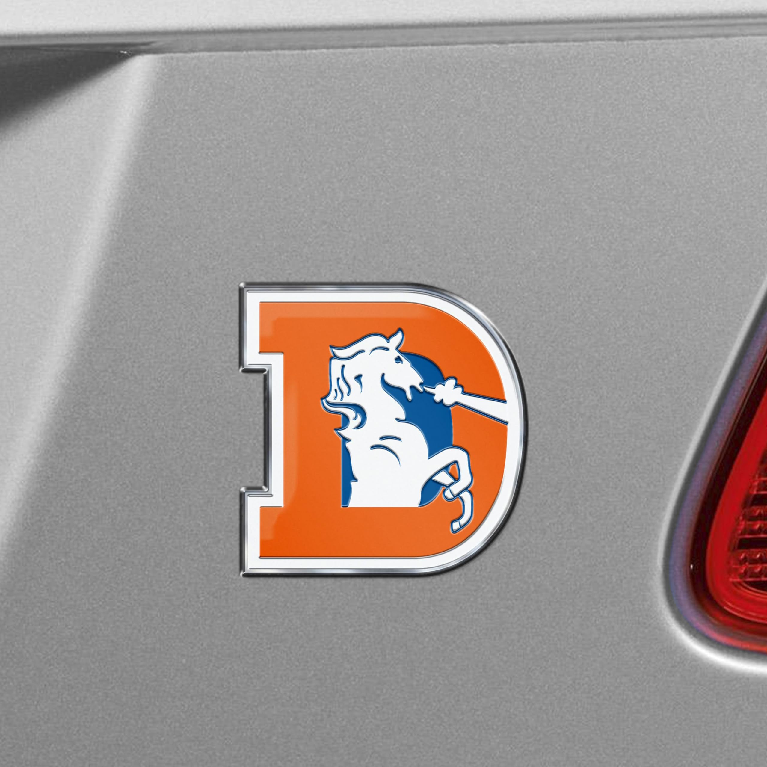 Denver Broncos Auto Emblem - Color