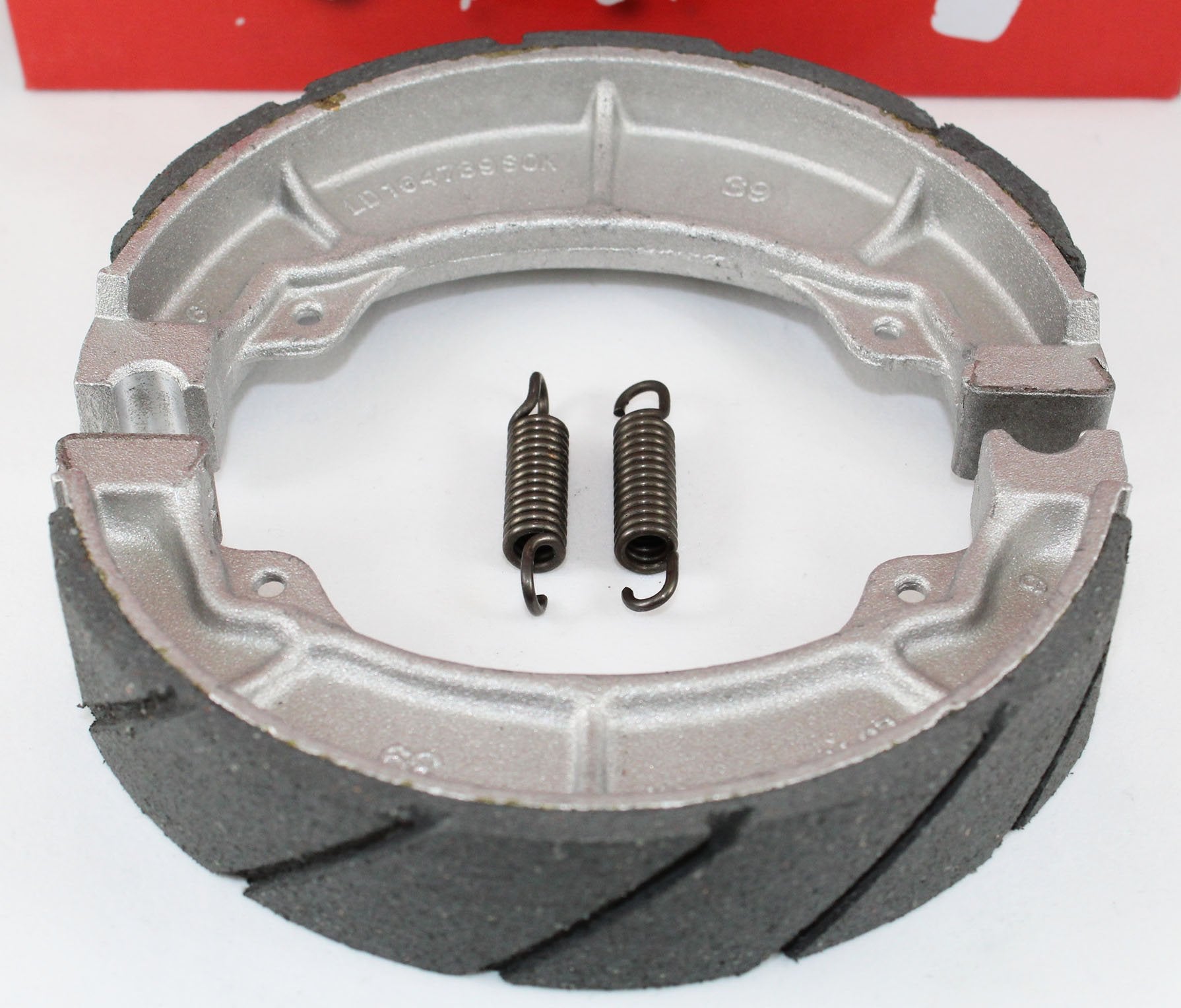 Water Grooved Front And Rear Brake Shoes & Springs For The 1985-1987 Honda Atc 250 Es Big Red & 250 Sx Atvs