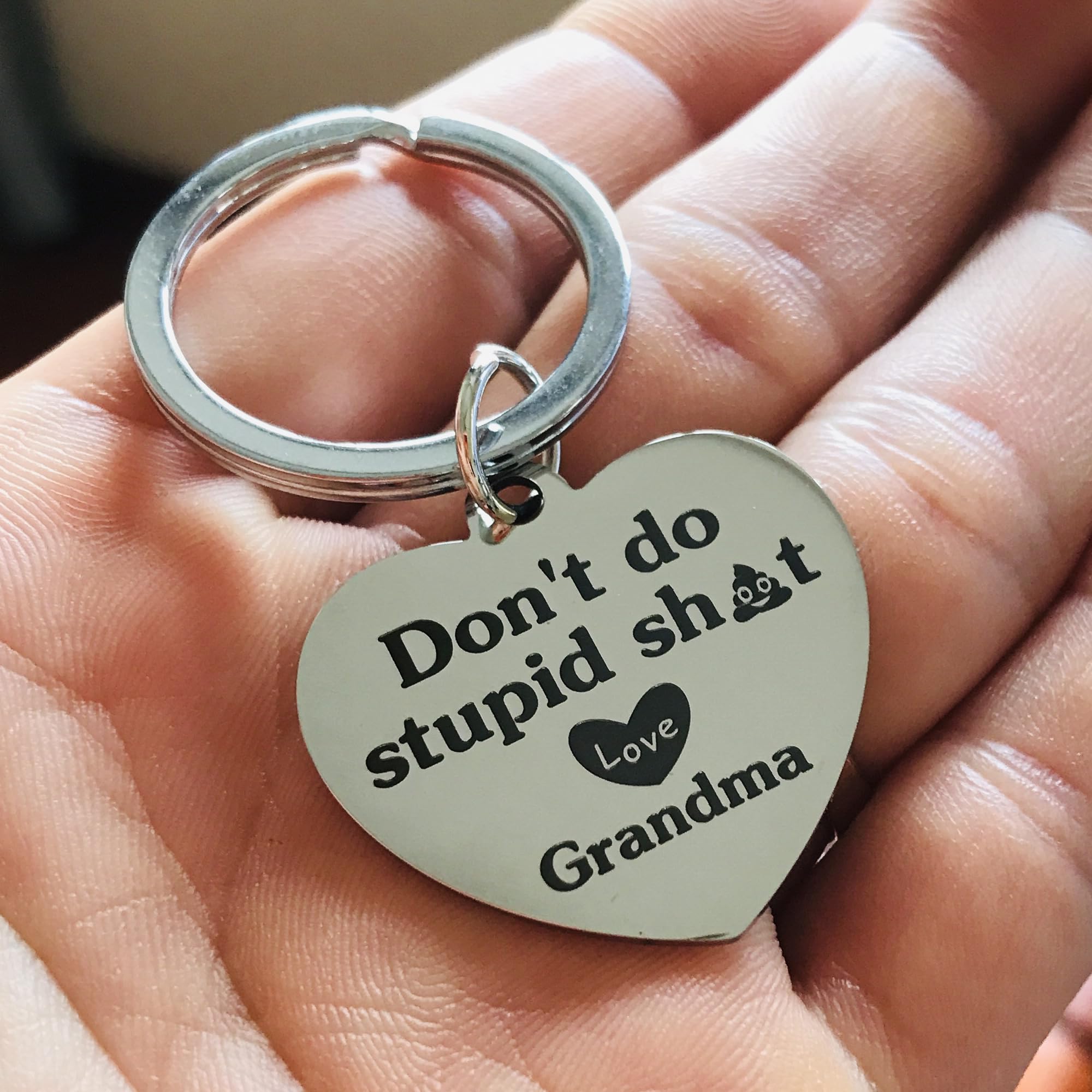 Funny Gifts For Grandson Granddaughter Don'T Do Stupid Sh*T Love Grandma Keychain For Grandkids Mother'S Day Father'S Day Gradua