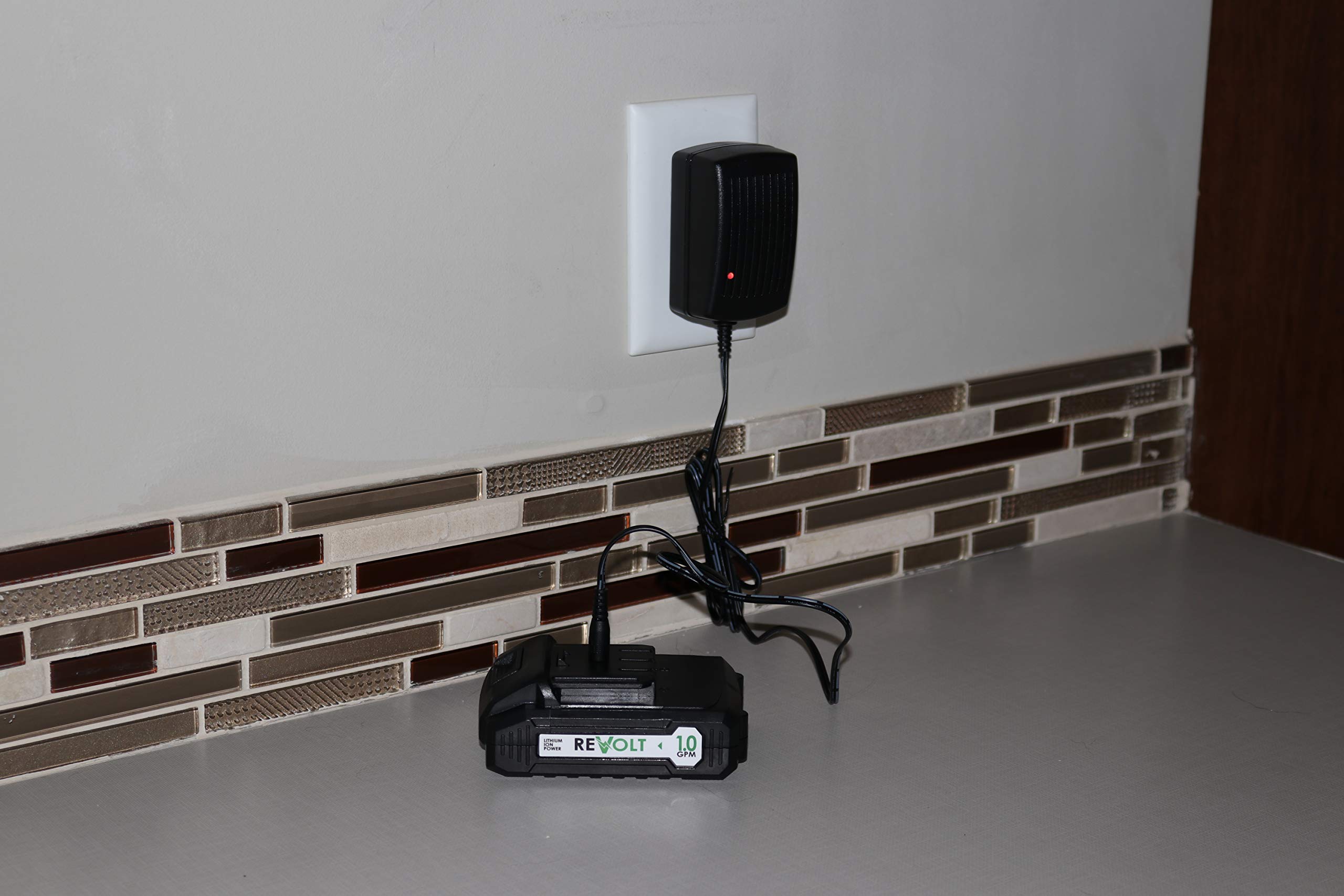 Valley Industries 33-100513 Battery Charger, Black