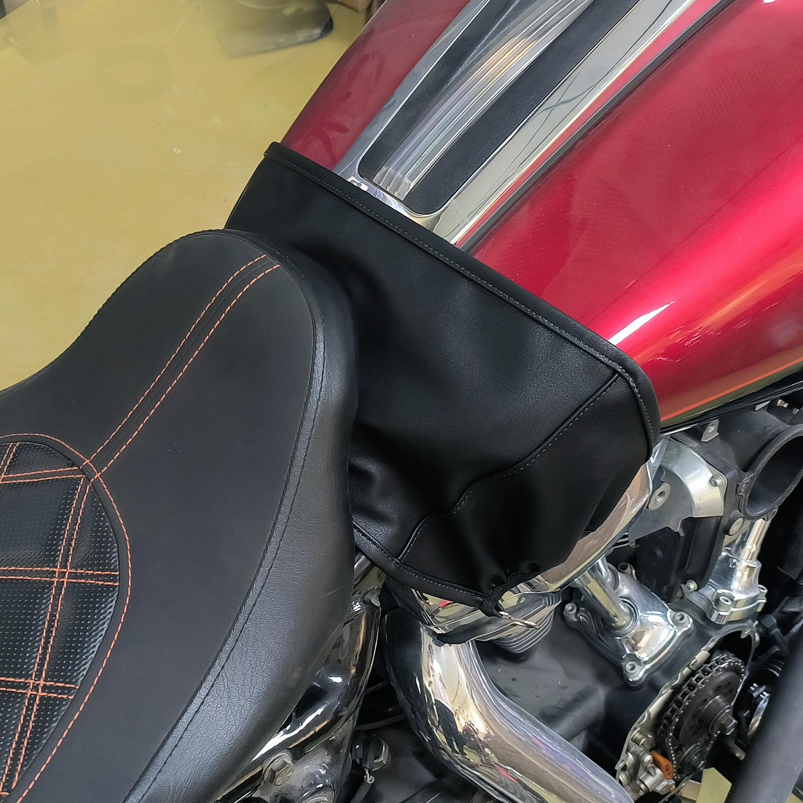 Hdbubalus Gas Tank Bra Oil Tank Cover Fit For Harley Touring Freewheeler Street Electra Tri Glide Road King Flhr 1997-2023