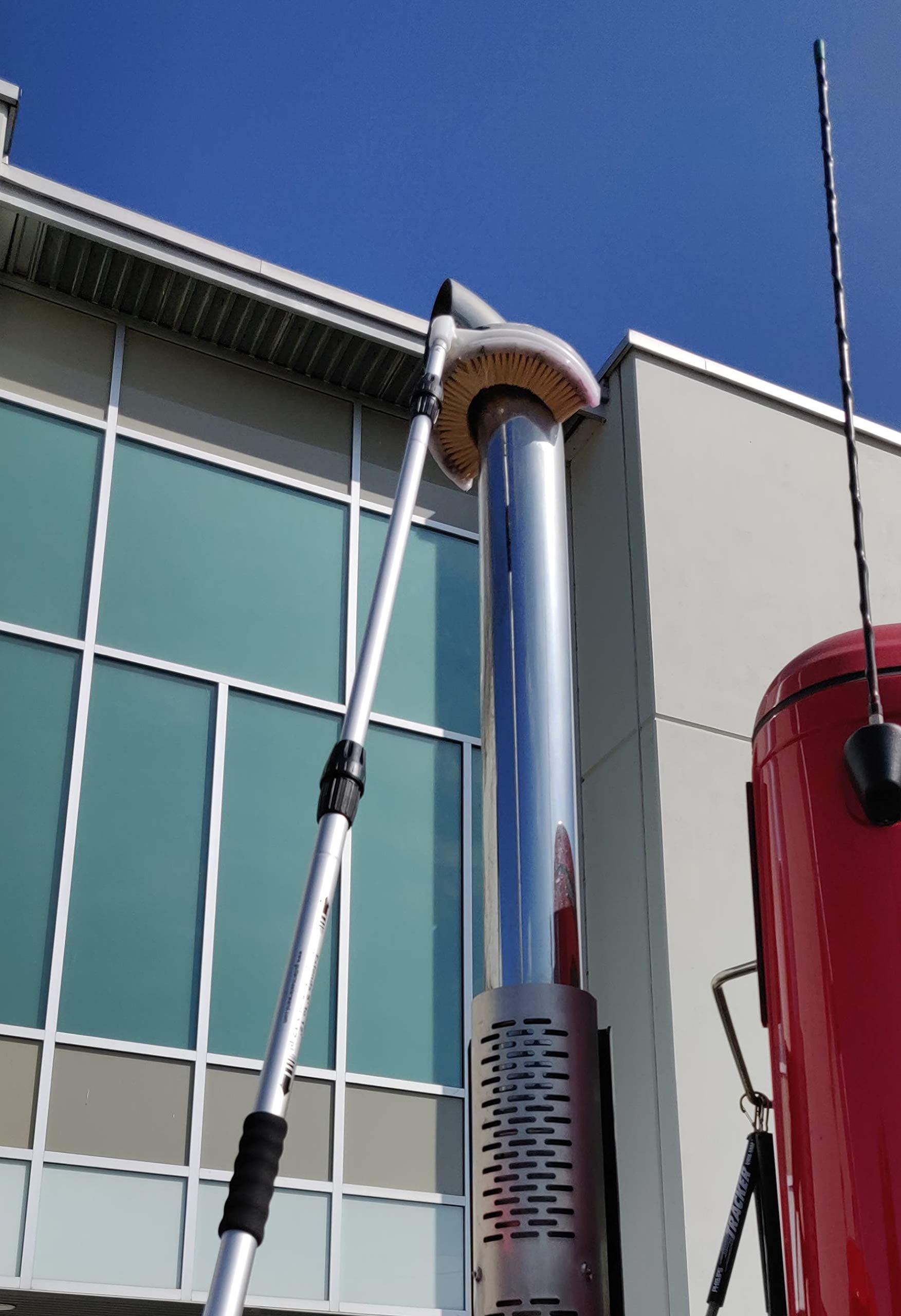 Teravan Exhaust Stack Pipe Tampico Fiber Cleaning Brush (4''-6'' Diameter)