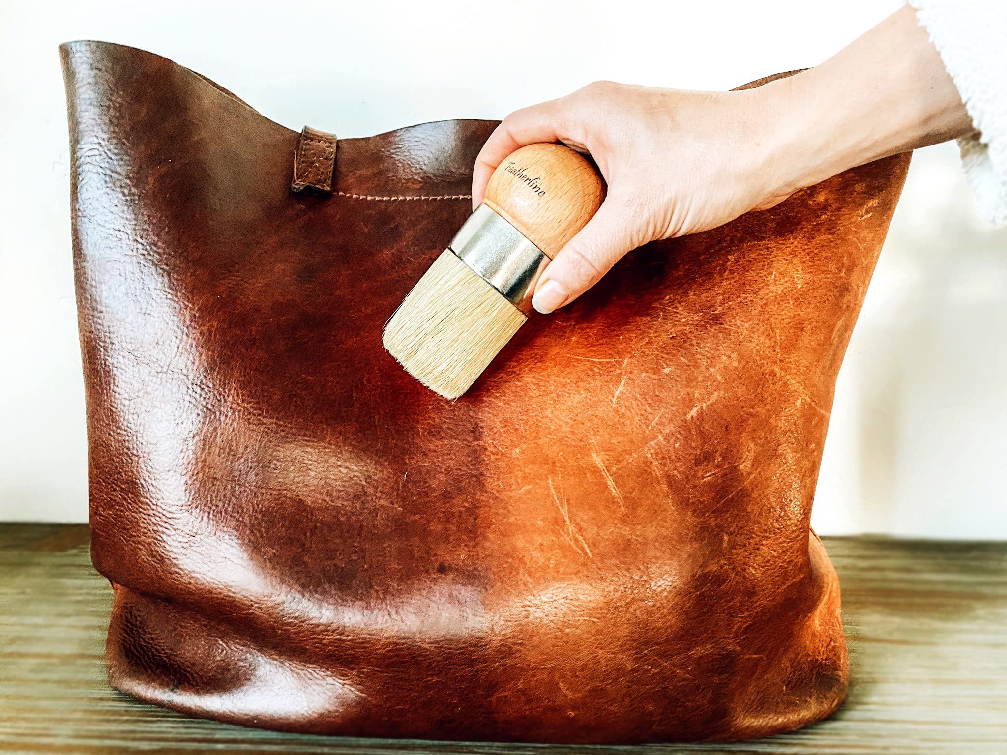 Skidmore's Original Leather Cream - 100% Natural Water Repellent Cleaner & Conditioner for Saddle, Boots, Jacket - Tan, 6 Oz