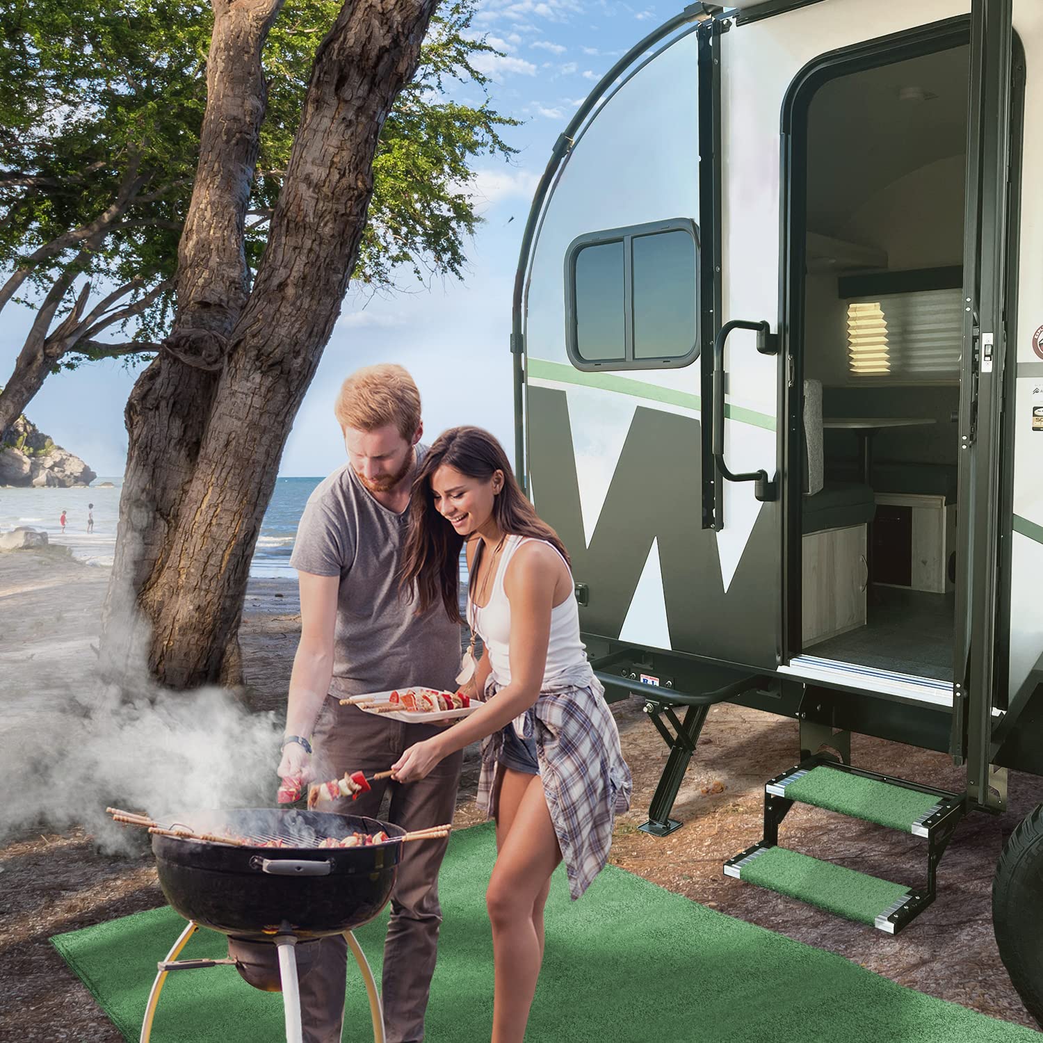 Prest-O-Fit 2-0040 Wraparound RV Step Rug Green 18 in. Wide