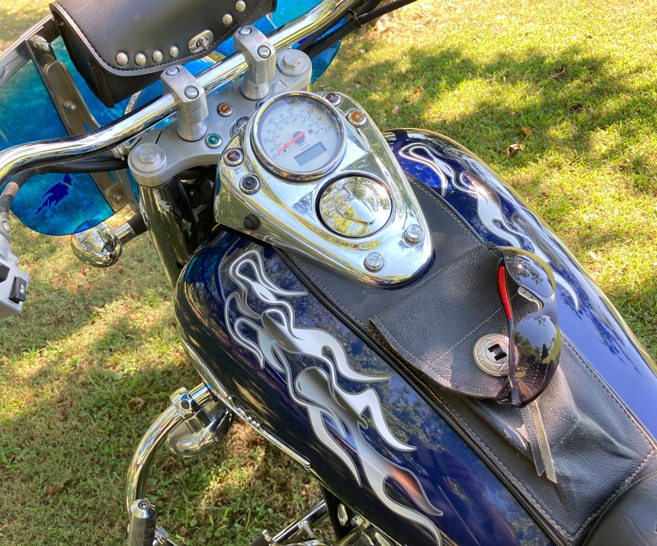 Chaser Flames - 2Pc Set - Compatible With/Made For: Honda Shadow Harley Davidson And All Other Motorcycles (Polished Chrome)