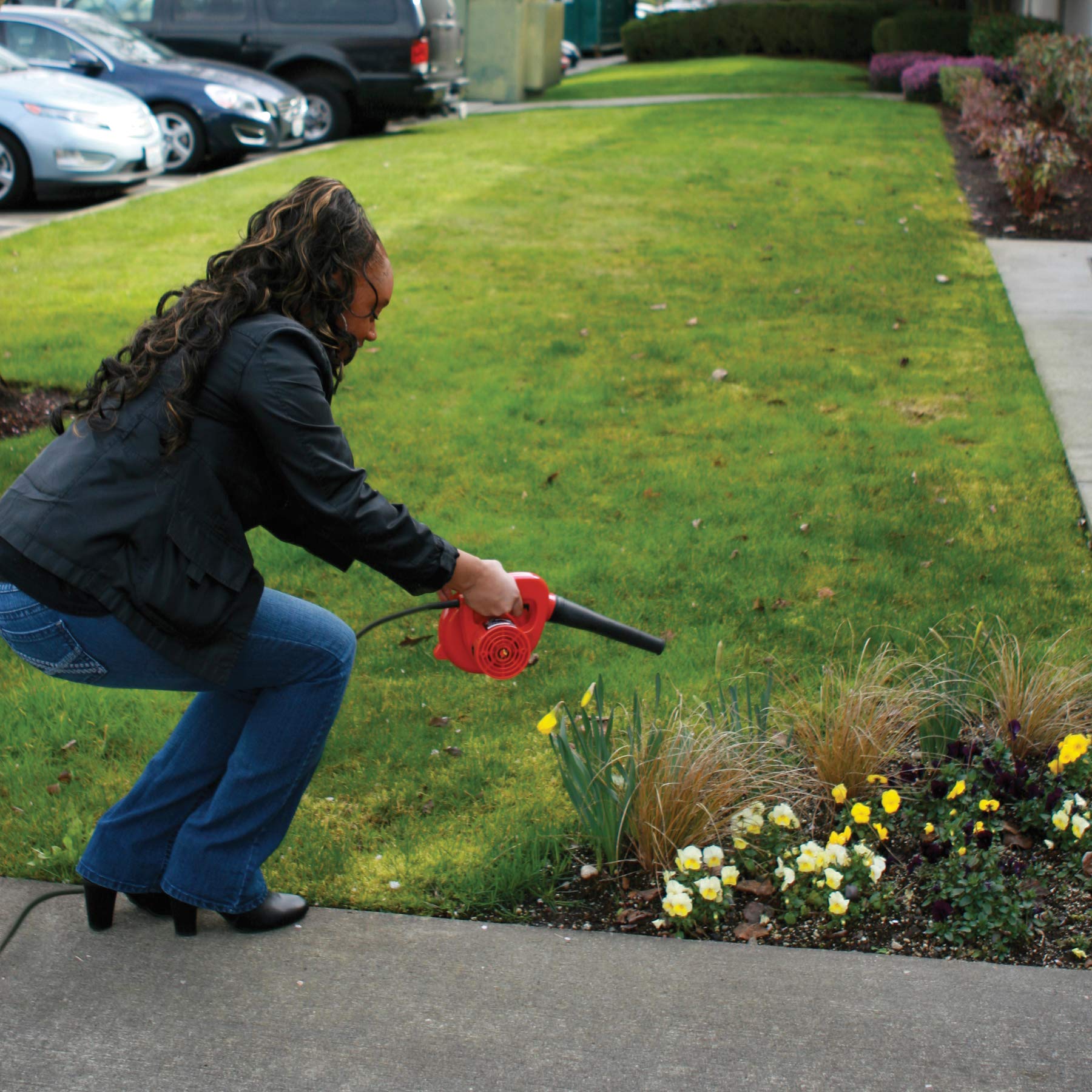 Performance Tool W50063 600W Garage/Shop Handheld Blower - Compact, 75+ mph air Flow, 16,000 max RPM - Large Handle with Lockable Trigger - Includes Vaccum Bag