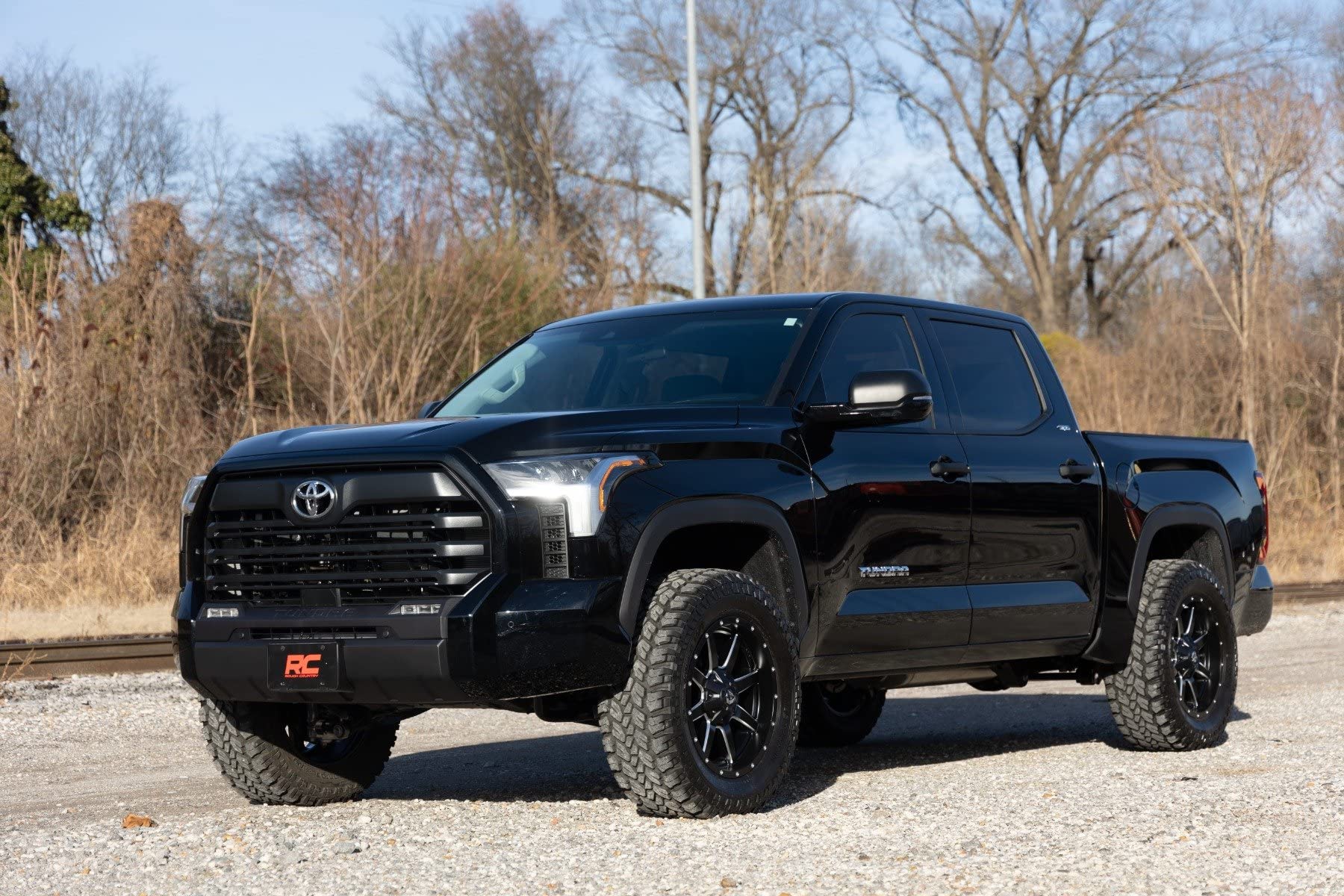 Rough Country 1.75' Front Leveling Kit For 2022-2024 Toyota Tundra - 88000_A