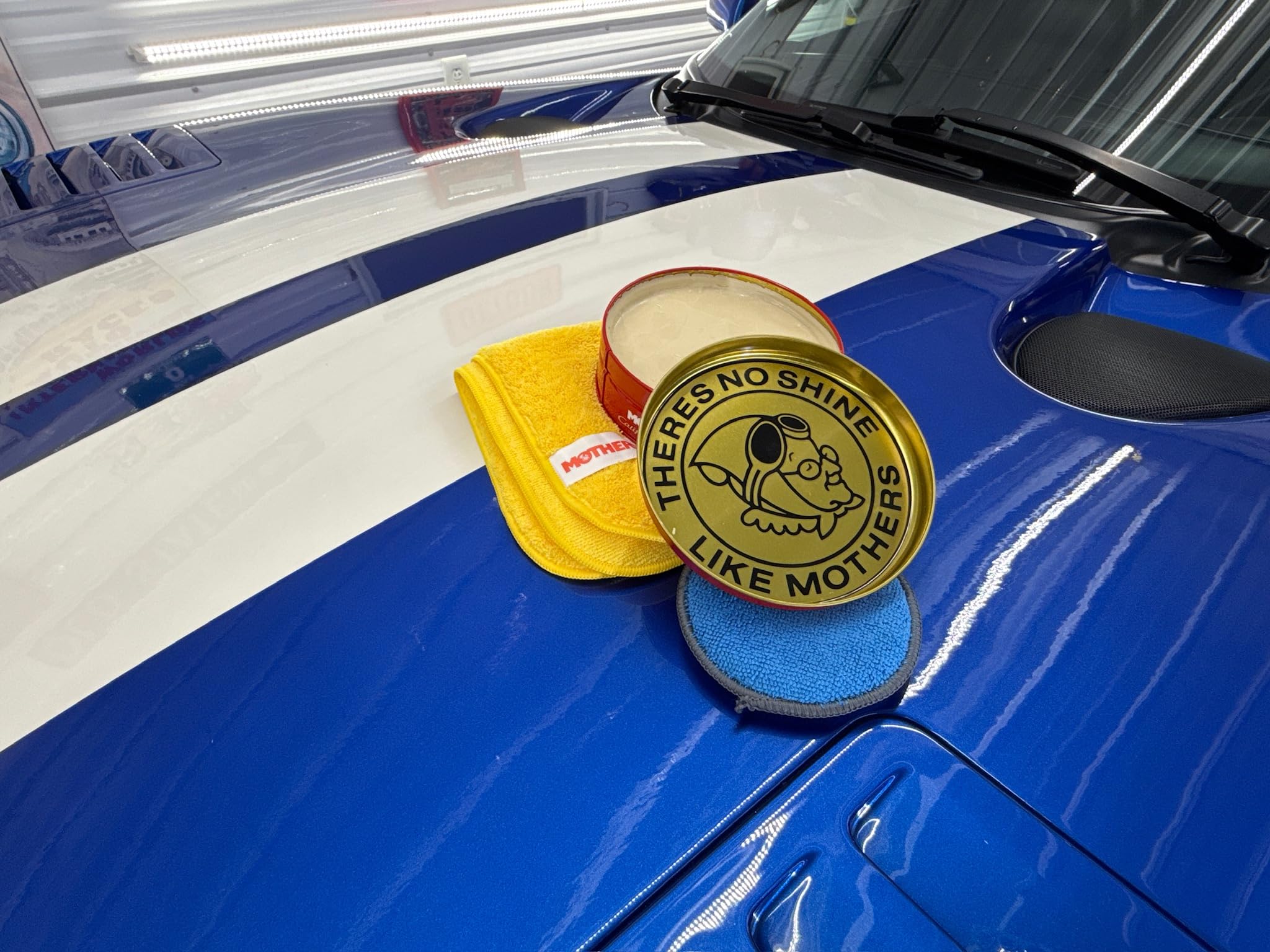 Mothers 05550 California Gold Pure Brazilian Carnauba Wax Paste (Ultimate Wax System, Step 3) - 12 Oz.