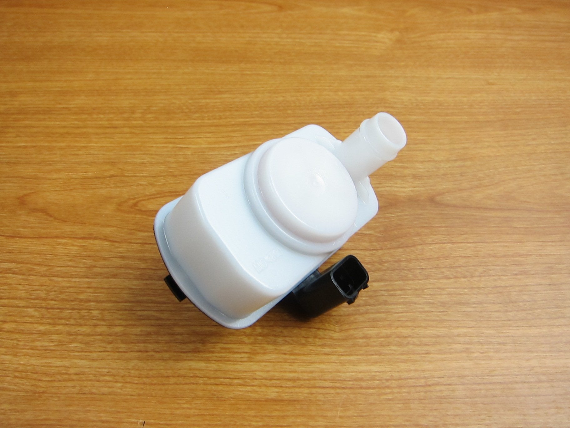 Evaporative System Integrity Module/Vapor Canister Leak Detector/Mopar Oem 4861959Ab / Chrysler Jeep Dodge Ram