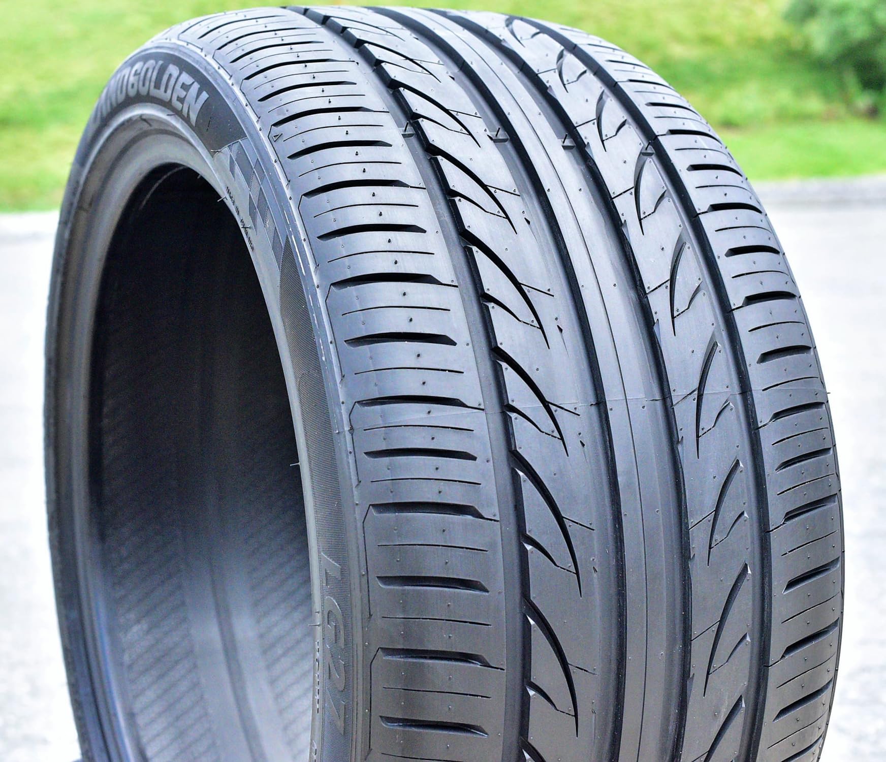 Landgolden Lg27 Performance Radial Tire - 275/30R20 97W