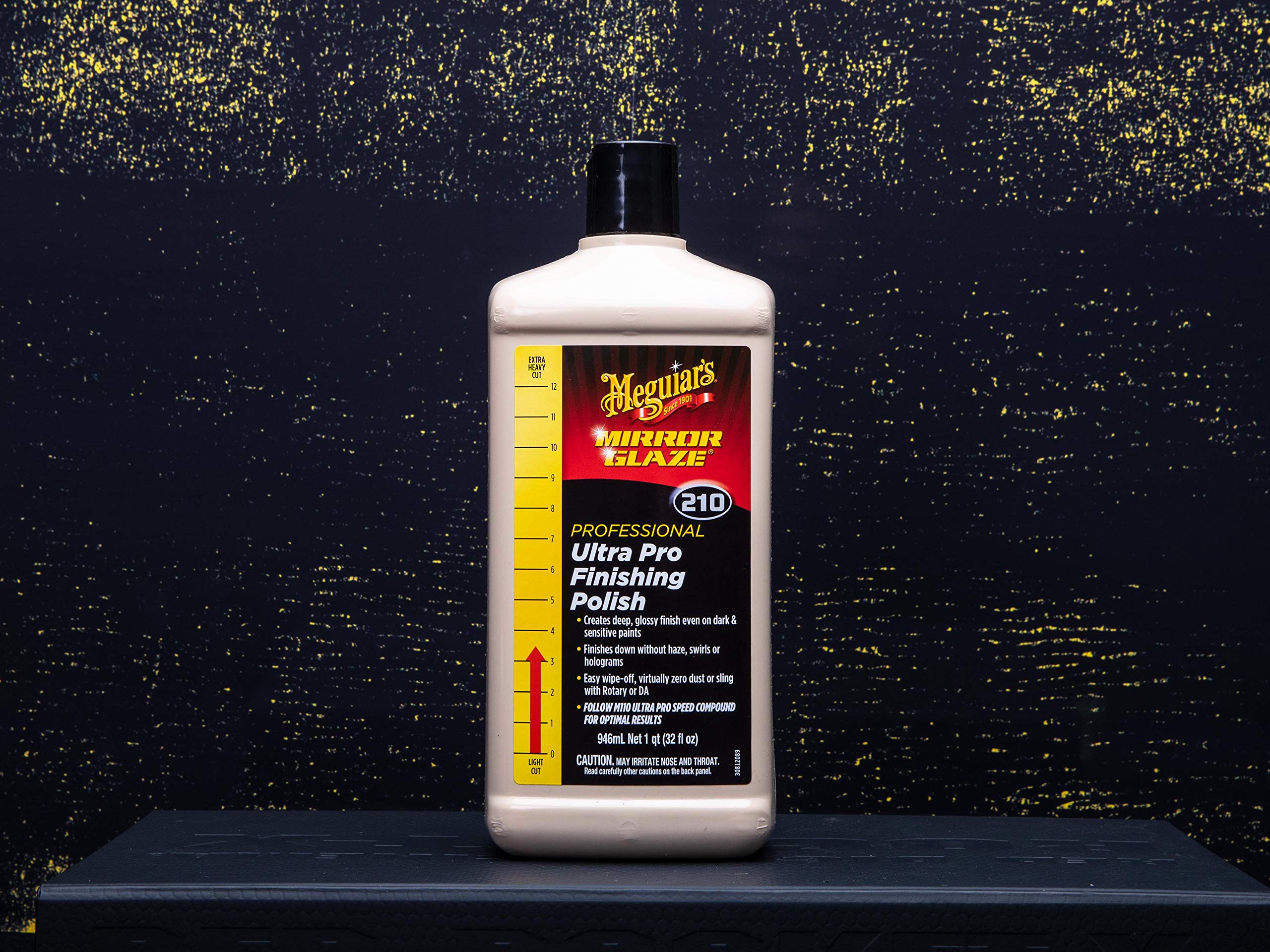 Meguiar's M2132 Mirror Glaze Ultra Pro Finishing Polish - 32 Oz Bottle