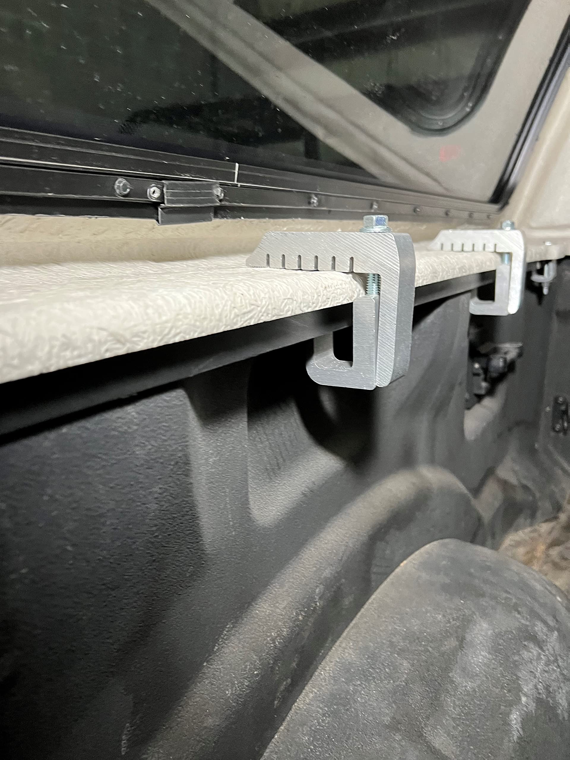 Gci Stronger By Design G-991 Clamp For Ford Super Duty Trucks (Set Of 4). Made In Usa With 6000 Series Structural Aluminum To Ensure Quality And Strength. For Mounting Caps, Camper Shells, Toppers.