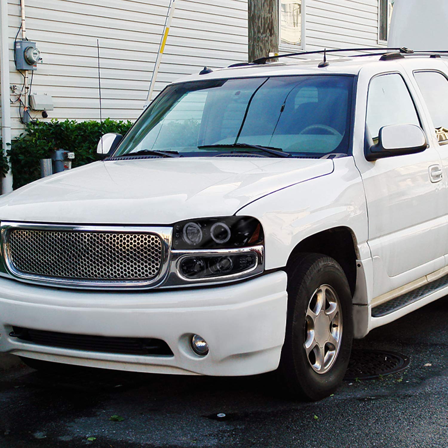 Spec-D Tuning Glossy Black Housing Light Smoke Lens Led Halo Projector Headlights + Bumper Lights Compatible With 2001-2006 Gmc Yukon Denali Models Left + Right Pair Headlamps Assembly