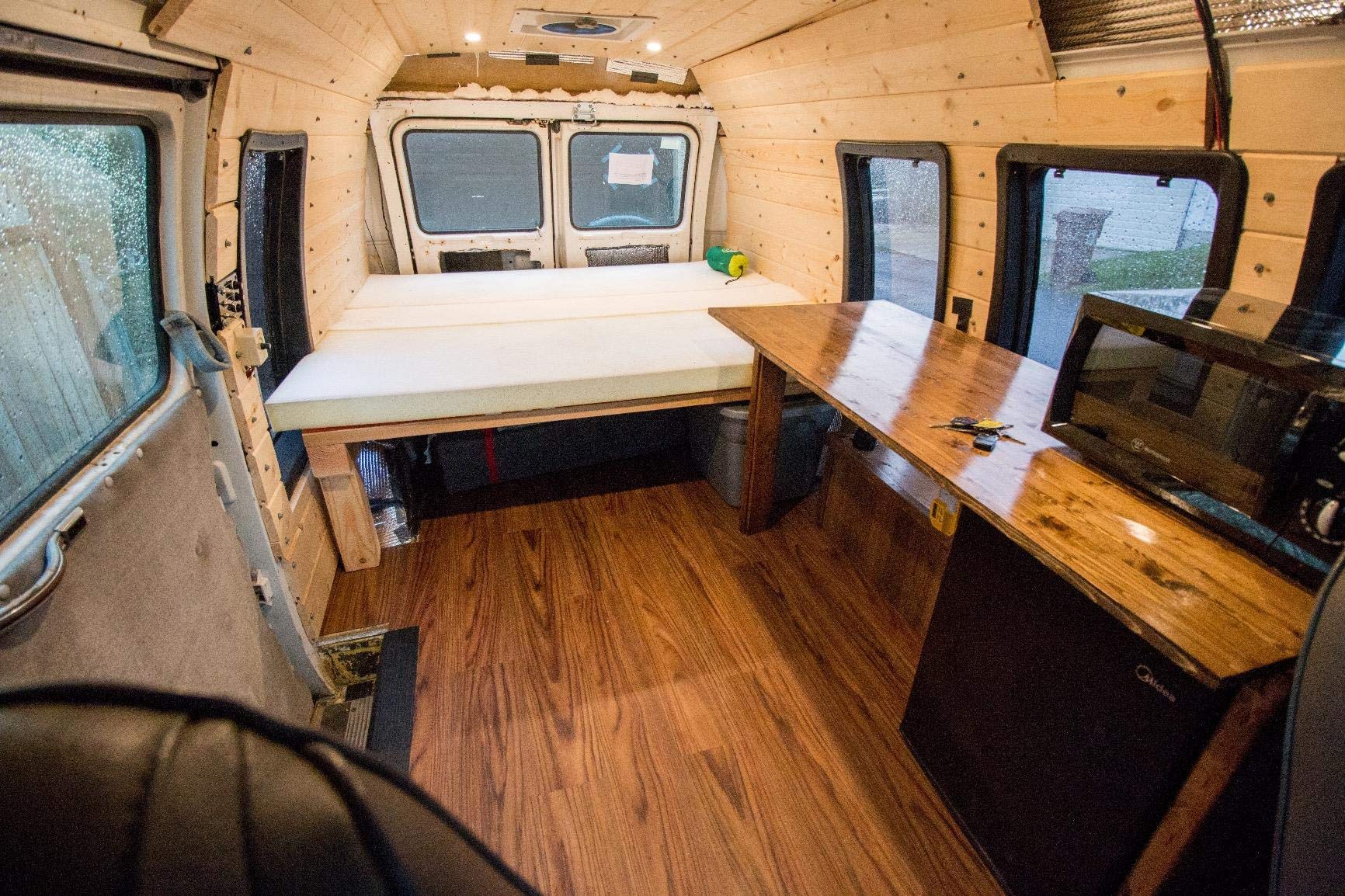 Brishine 10Pcs 921 Interior Led Light Bulbs For Rv, Super Bright 36-Smd Warm White T10 922 912 194 Led Bulbs Replacement For Camper Trailer Motorhome Marine Boat Indoor Ceiling Dome Lights(12V Dc)