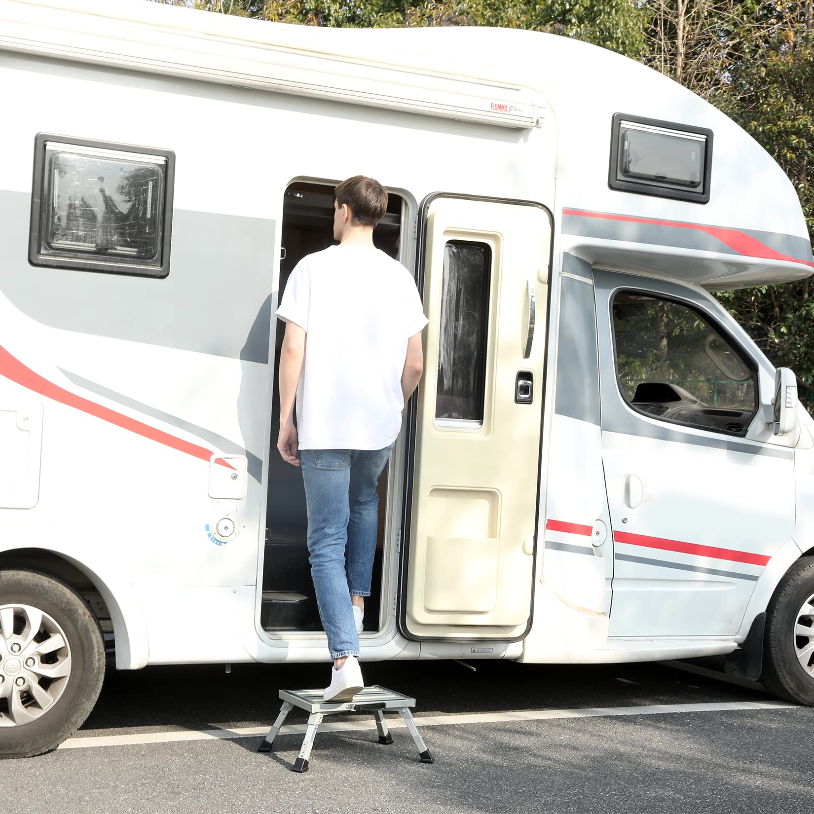 Homeon Wheels Safety Rv Steps, Step Stool Folding Platform Step With Durable Feet, More Stable Up To 1000 Lbs (Gray Reflective)