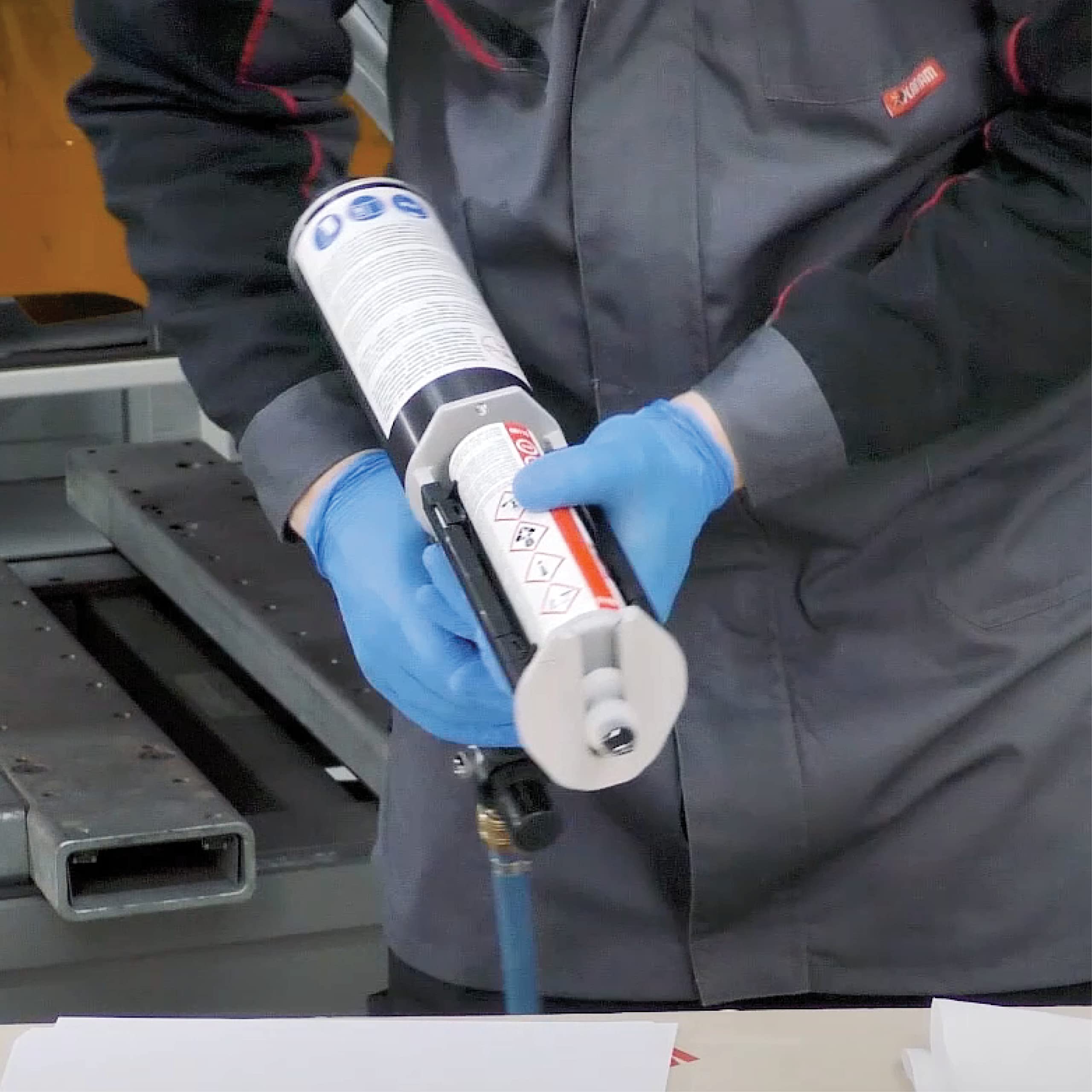 3M Panel Bonding Adhesive, 08116, Oem Recommended, Two-Part Epoxy, 200 Ml/6.75 Fl Oz Cartridge , Black