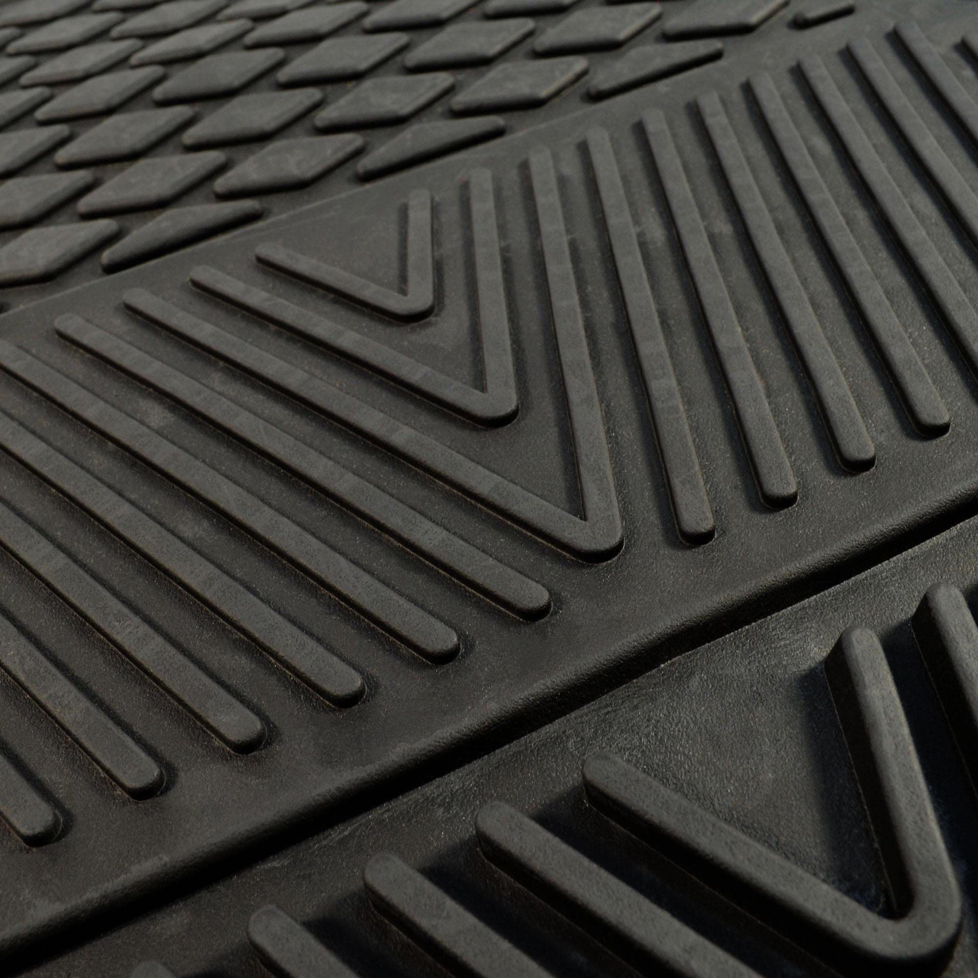 San Antonio Spurs Nba 2 Pc Vinyl Sports Team Logo Car Truck Suv Rubber Front Floor Mat 18X27 Black