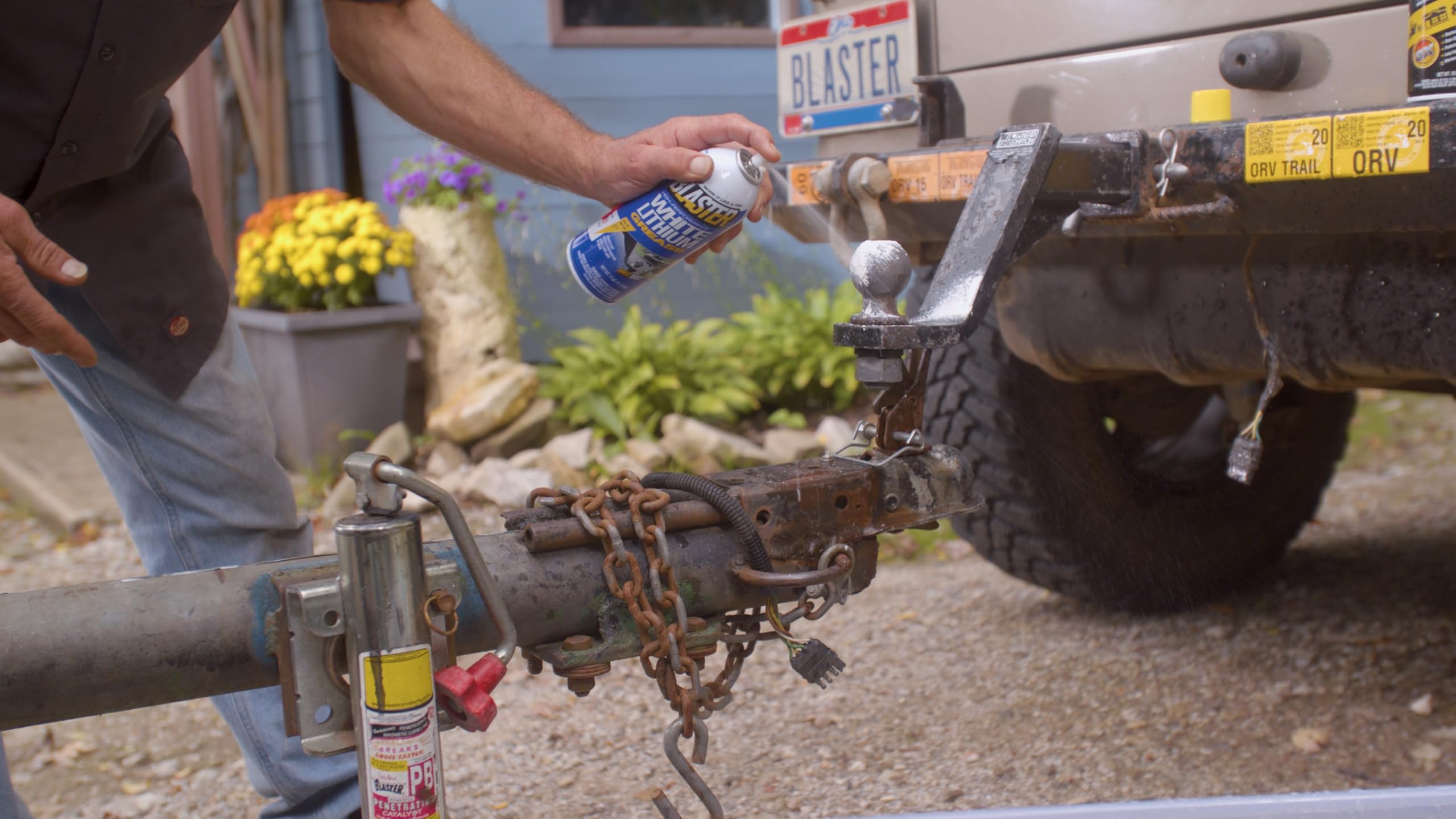 Blaster 16-Lg-12Pk High-Performance White Lithium Grease - Spray Lubricant - 11-Ounces - Case Of 12