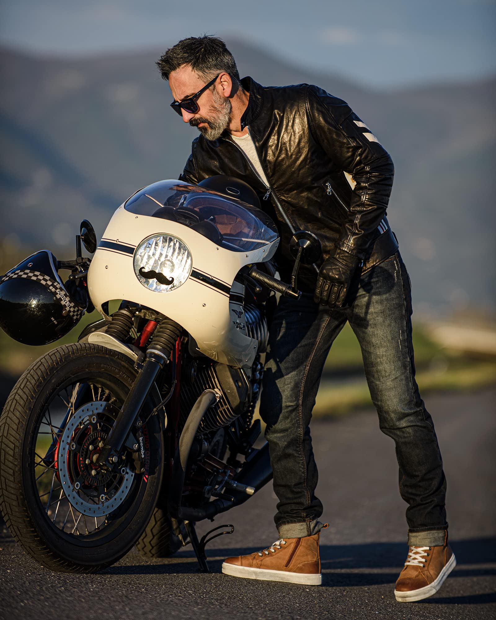 Borleni Cowhide Leather Motorcycle Breathable Riding Shoes - Casual Outdoor Street Motorcycle Boots For Men Brown