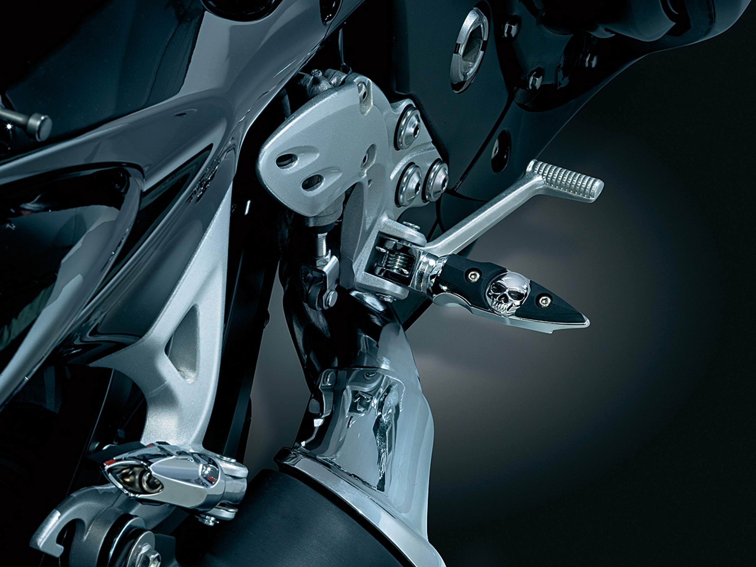 Kuryakyn 7520 Motorcycle Footpegs: Mini Dagger Zombie Skull Pegs Without Adapters, Chrome, 1 Pair