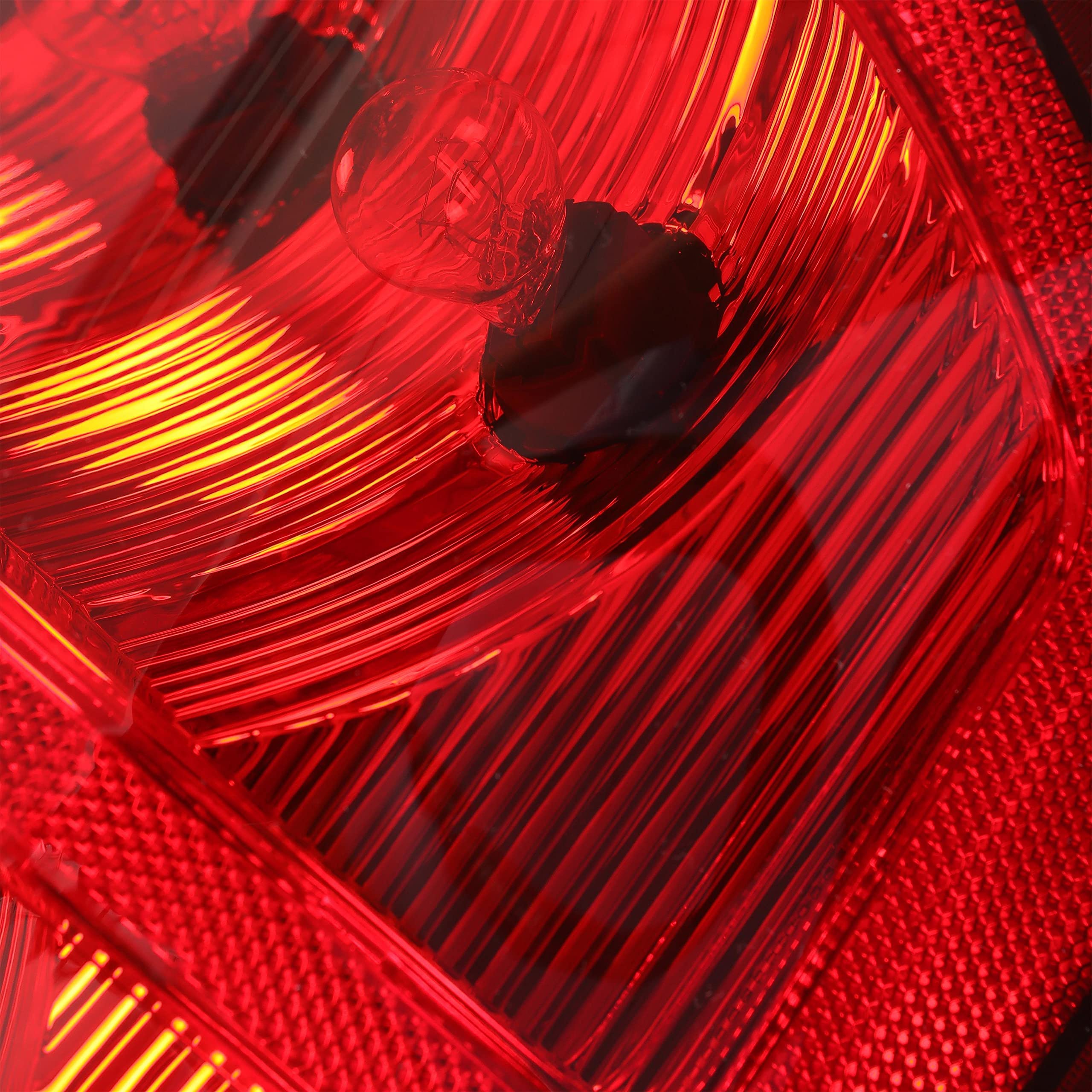 Ecotric Tail Light Compatible With 2002-2006 Dodge Ram 1500/2003-2006 Ram 2500 3500 Taillight Brake Turn Signal Light With The Bulbs Rh Replacement For 55077348Af Ch2801147 (Passenger Side)