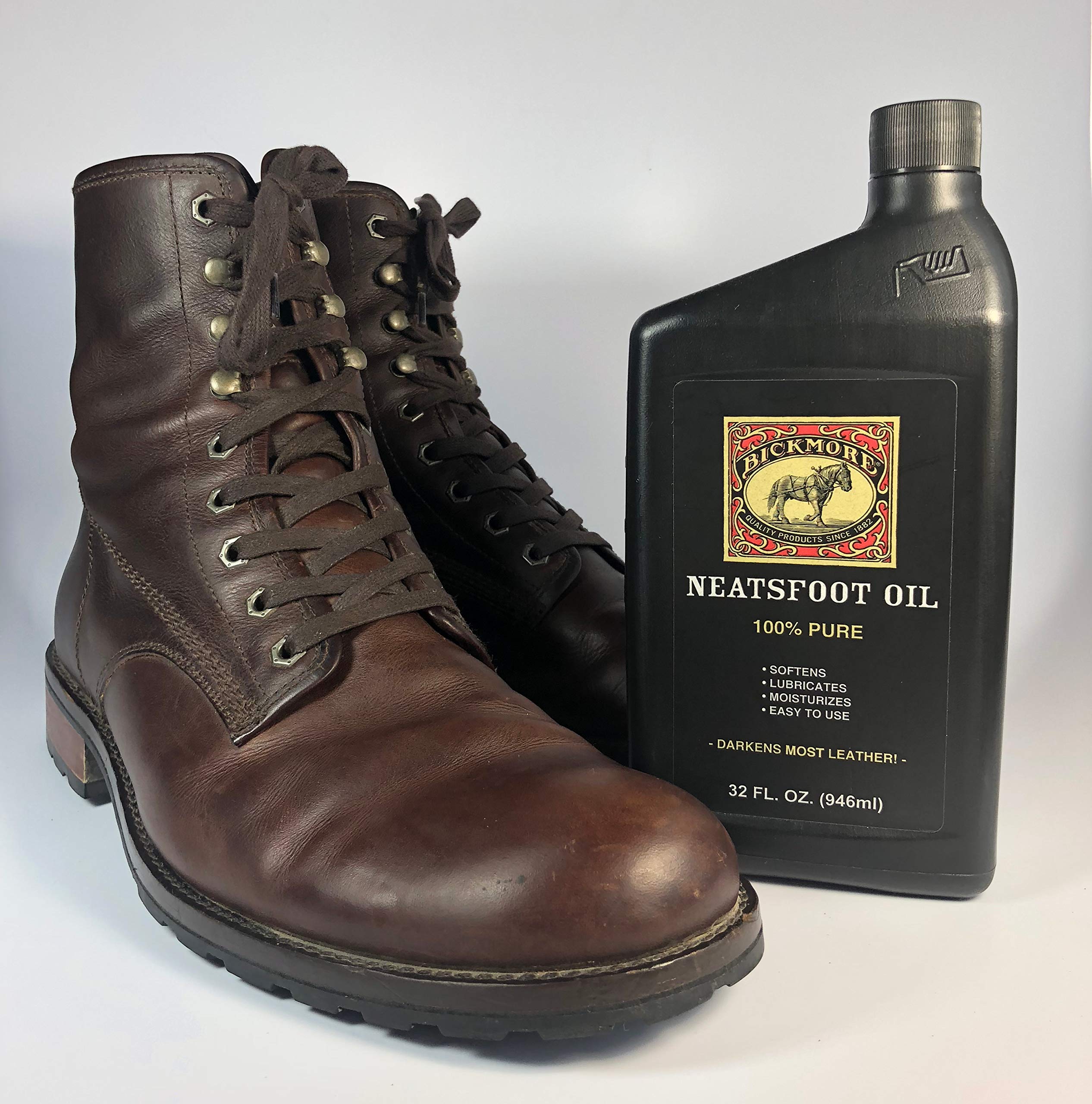 Bickmore 100% Pure Neatsfoot Oil 8 oz - Leather Conditioner and Wood Finish - Works Great on Leather Boots, Shoes, Baseball Gloves, Saddles, Harnesses & Other Horse Tack