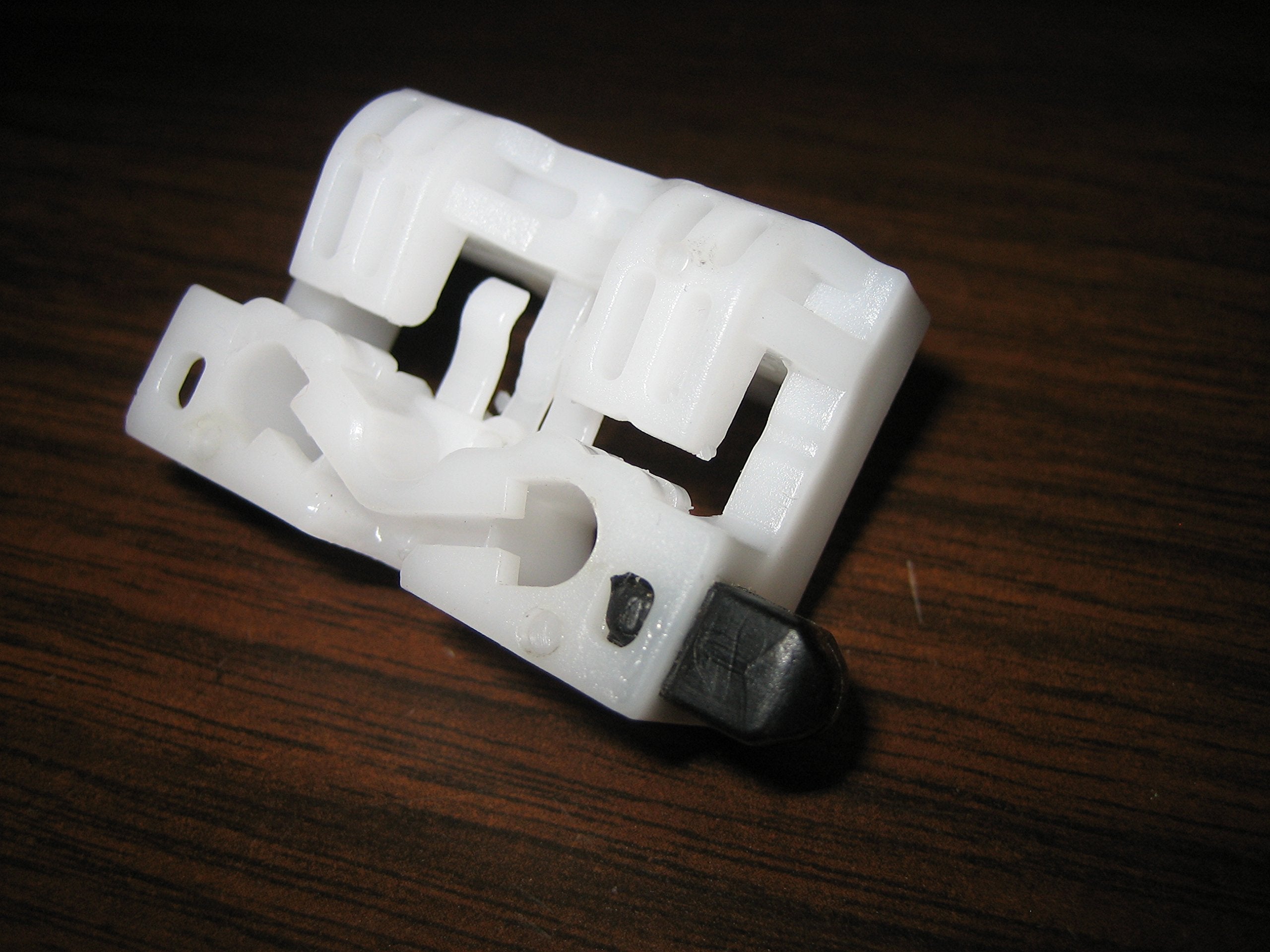 Regulatorfix (1 Window Regulator Repair Clip Front Left Or Right For Chevrolet Cruze 2010-2016