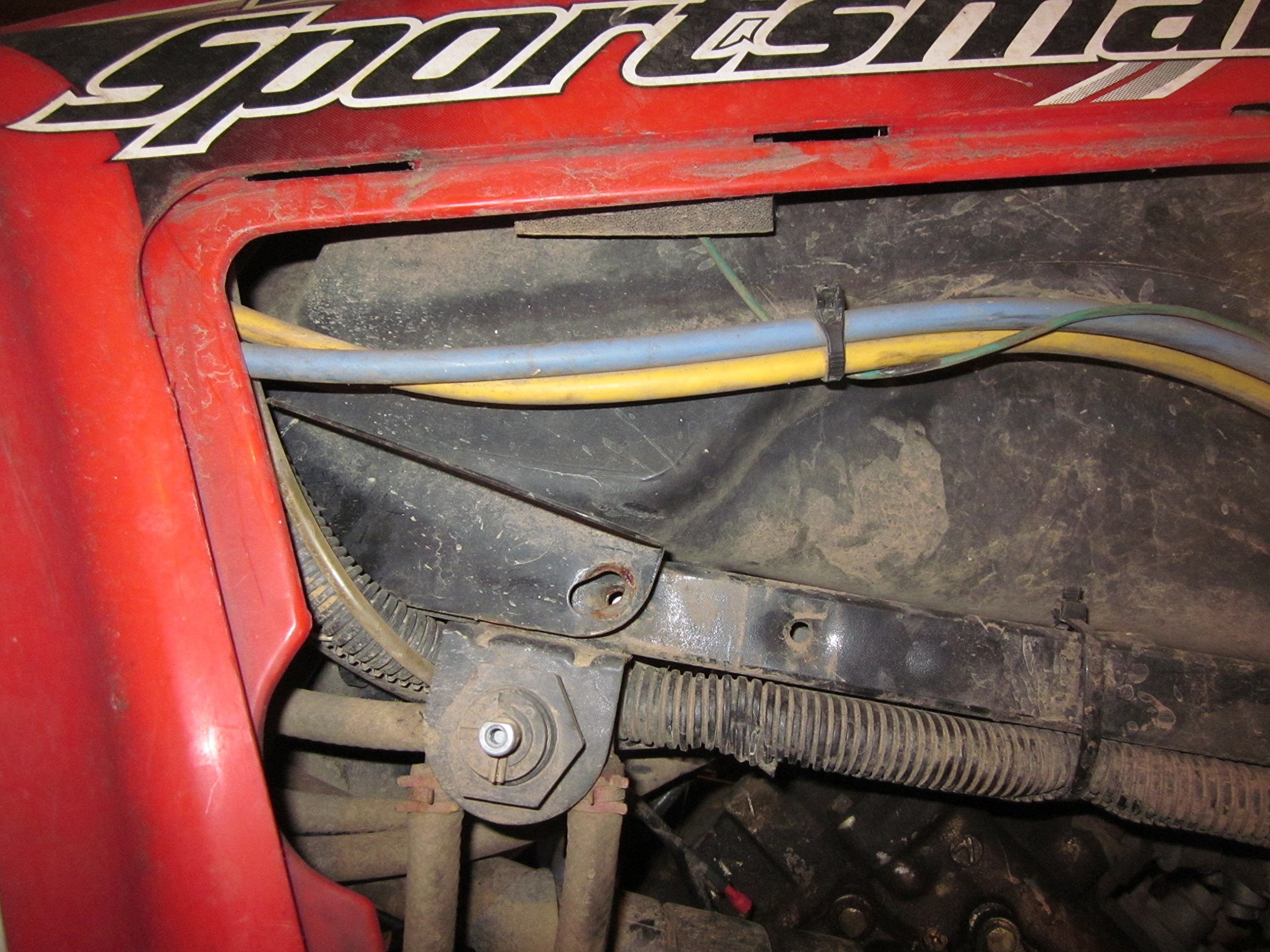 Polaris Sportsman 335 400 500 600 700-3 Way Fuel Shutoff Valve - 7052161