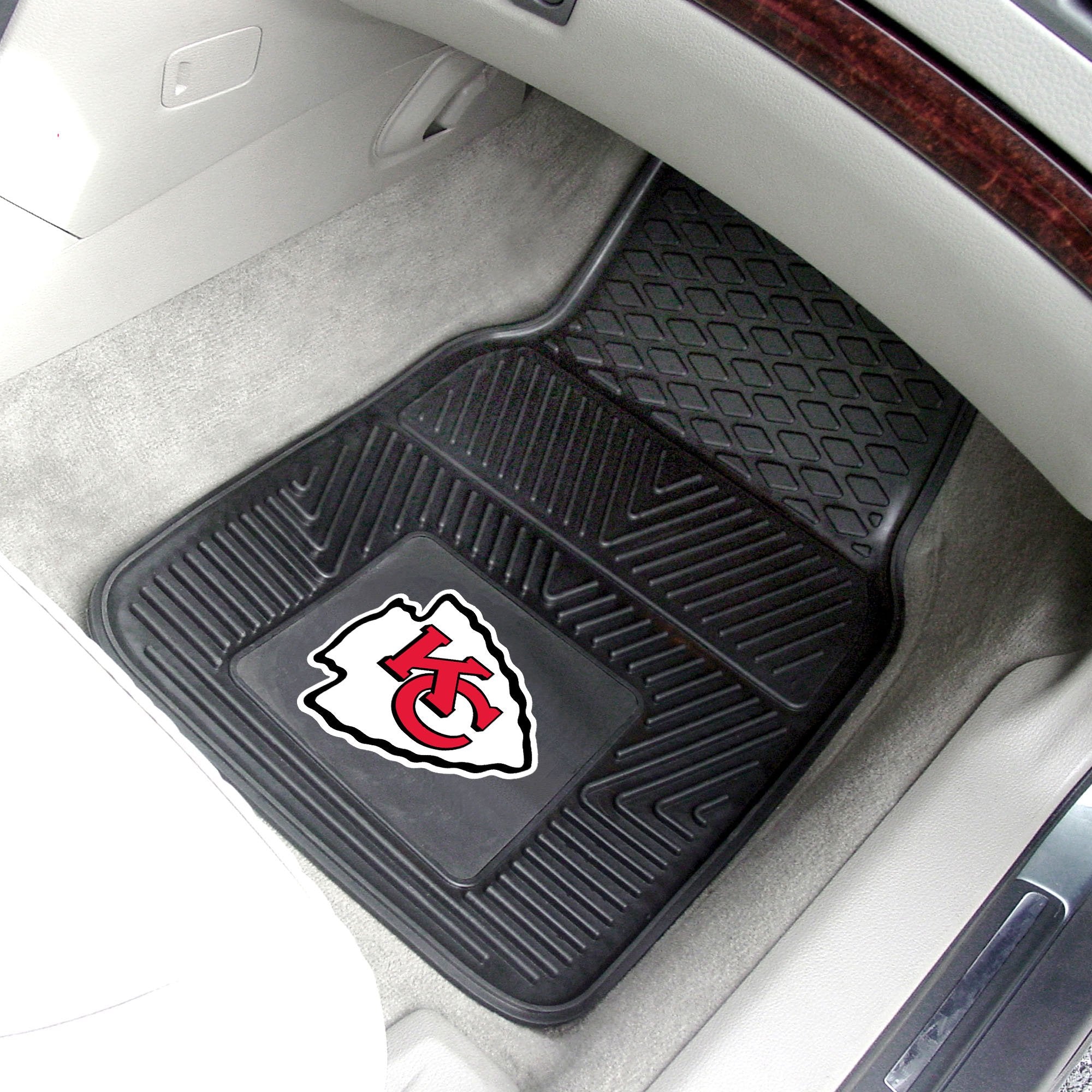 Fanmats 8899 Kansas City Chiefs 2-Piece Heavy Duty Vinyl Car Mat Set, Front Row Floor Mats, All Weather Protection, Universal Fi