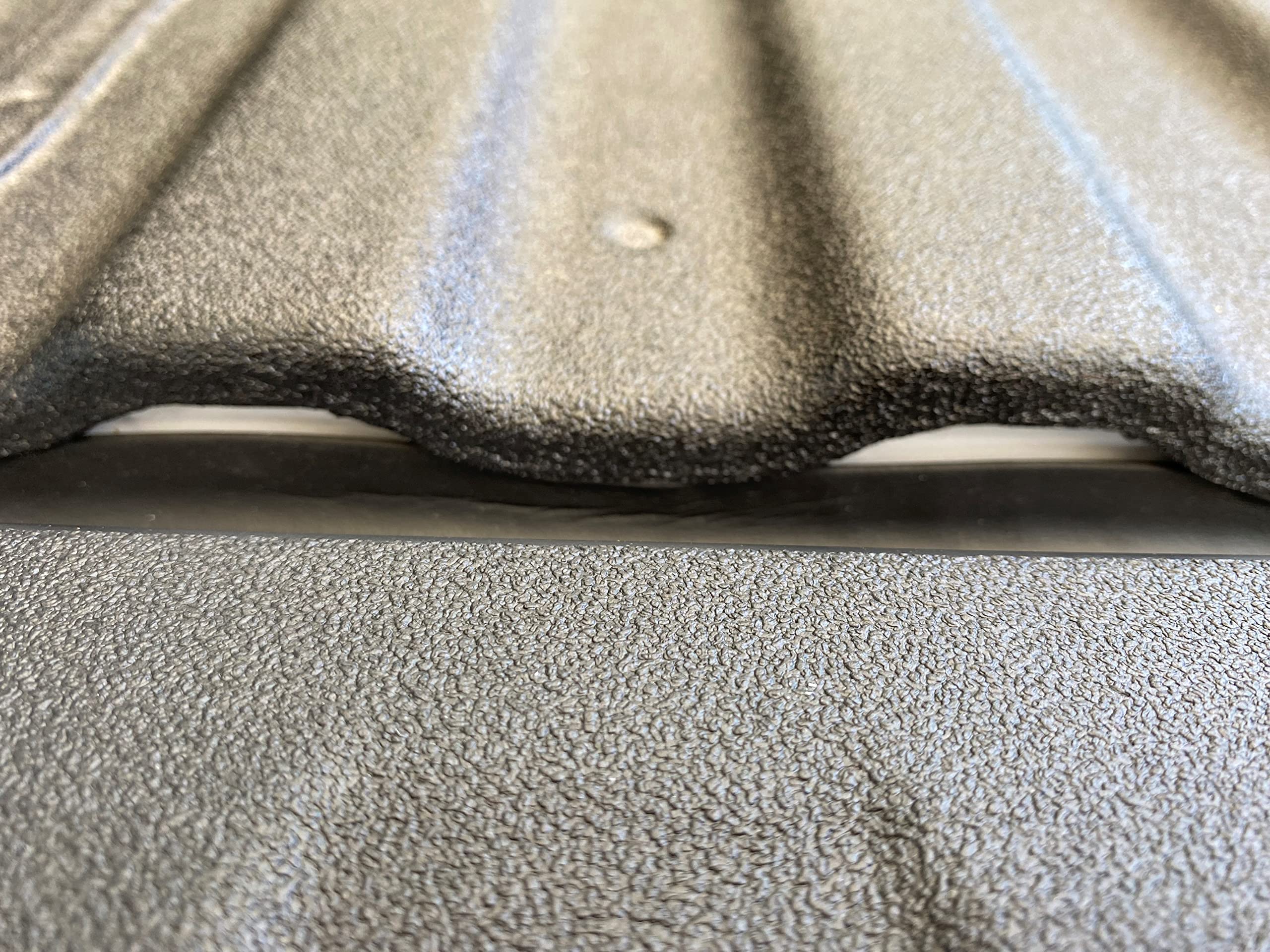 ESI Ultimate Tailgate Seal with Taper Seal for GMC Sierra with MultiPro Tailgate and Chevrolet Silverado with Multi-Flex Tailgat