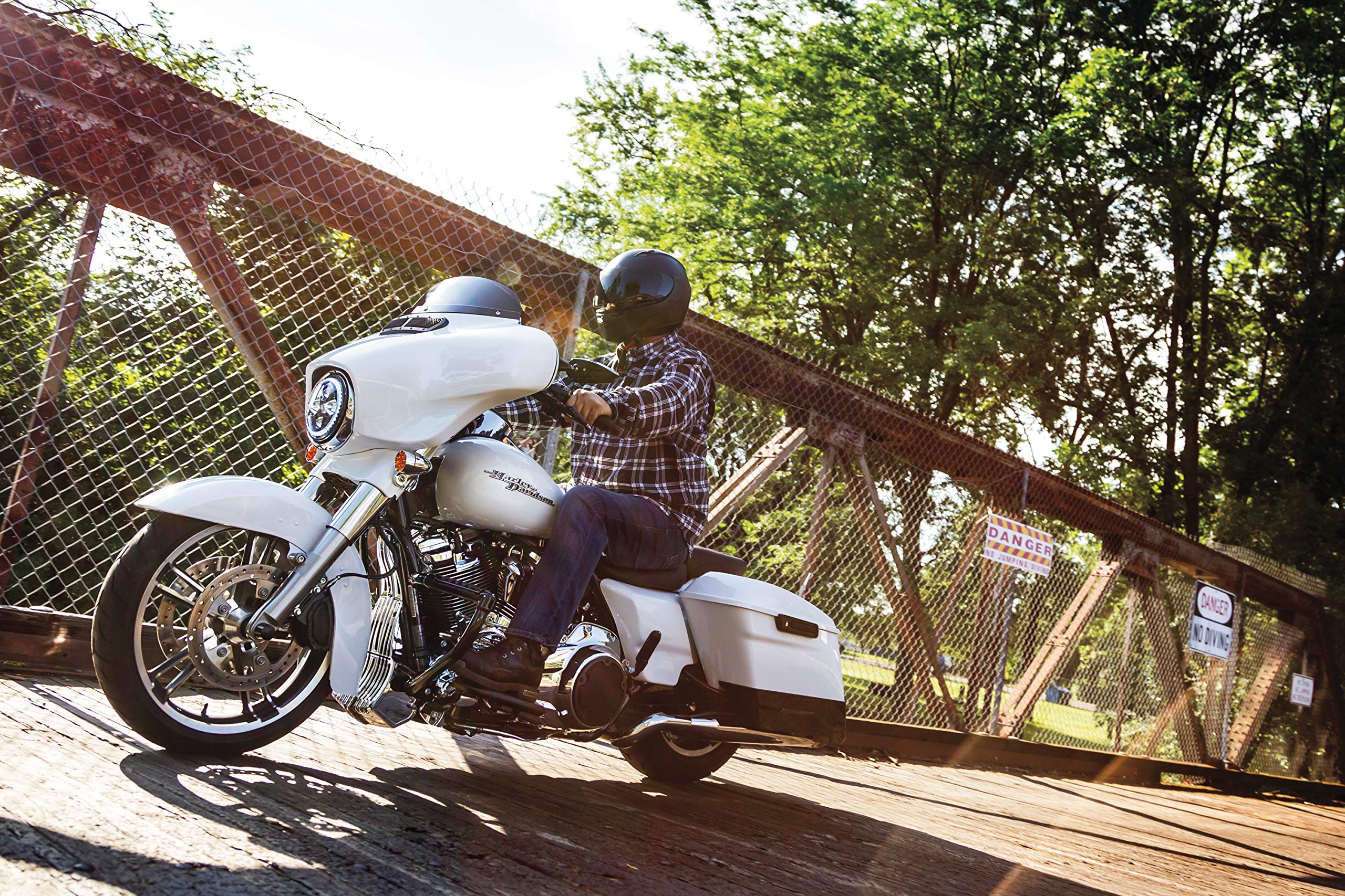 Kuryakyn Precision™ Upper Frame Cover, Chrome