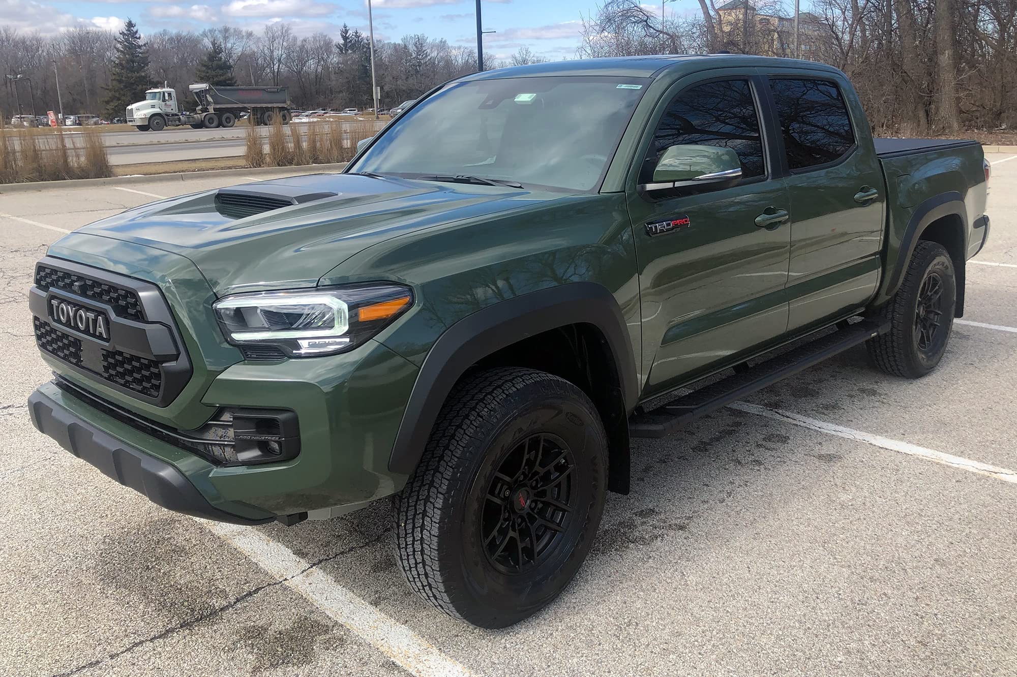 Raptor Series Running Boards Steps 5In Treadsteps Black Aluminum For 05-23 Tacoma Double Cab