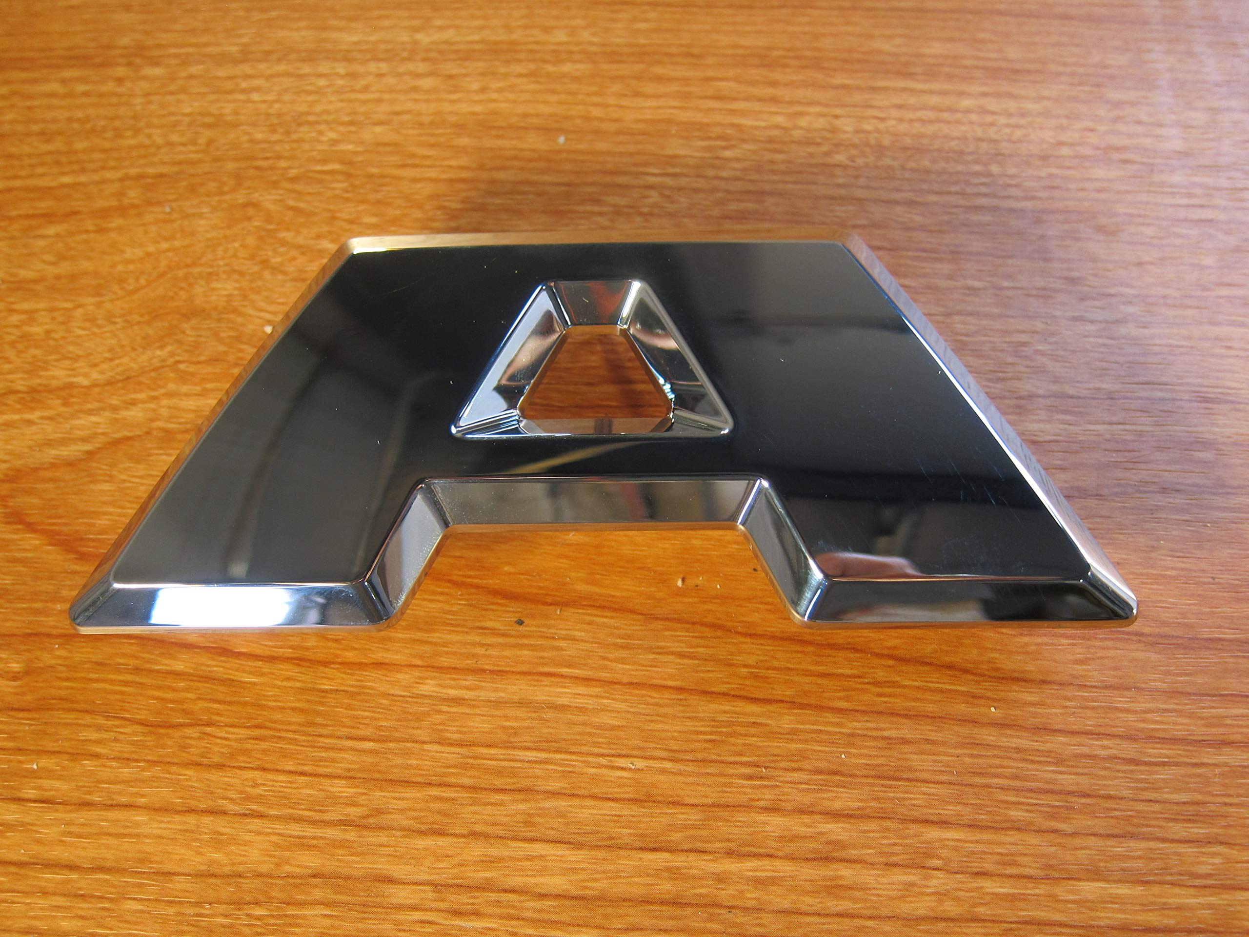 2015-2017 Dodge Ram 1500 2500 3500 Front Grille Chrome Letters New Mopar Oem