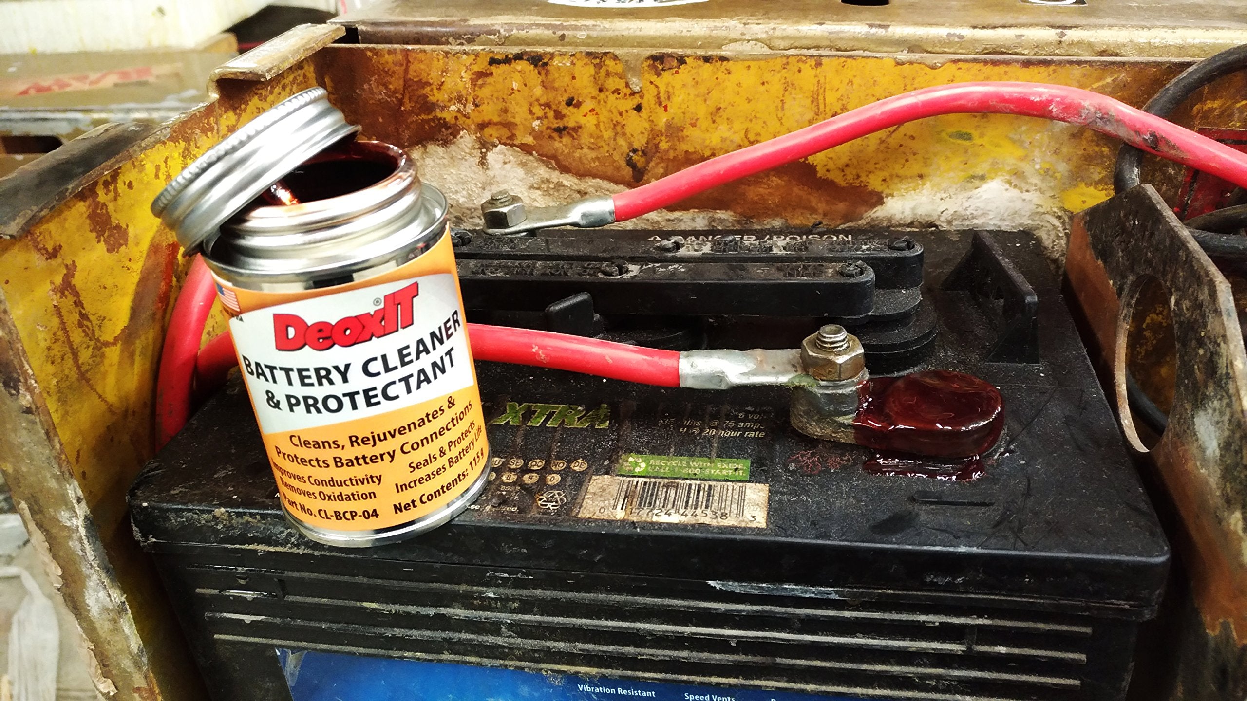 Caig Deoxit Battery Cleaner & Protectant With Brush Lid, 118 G (Cl-Bcp-04)