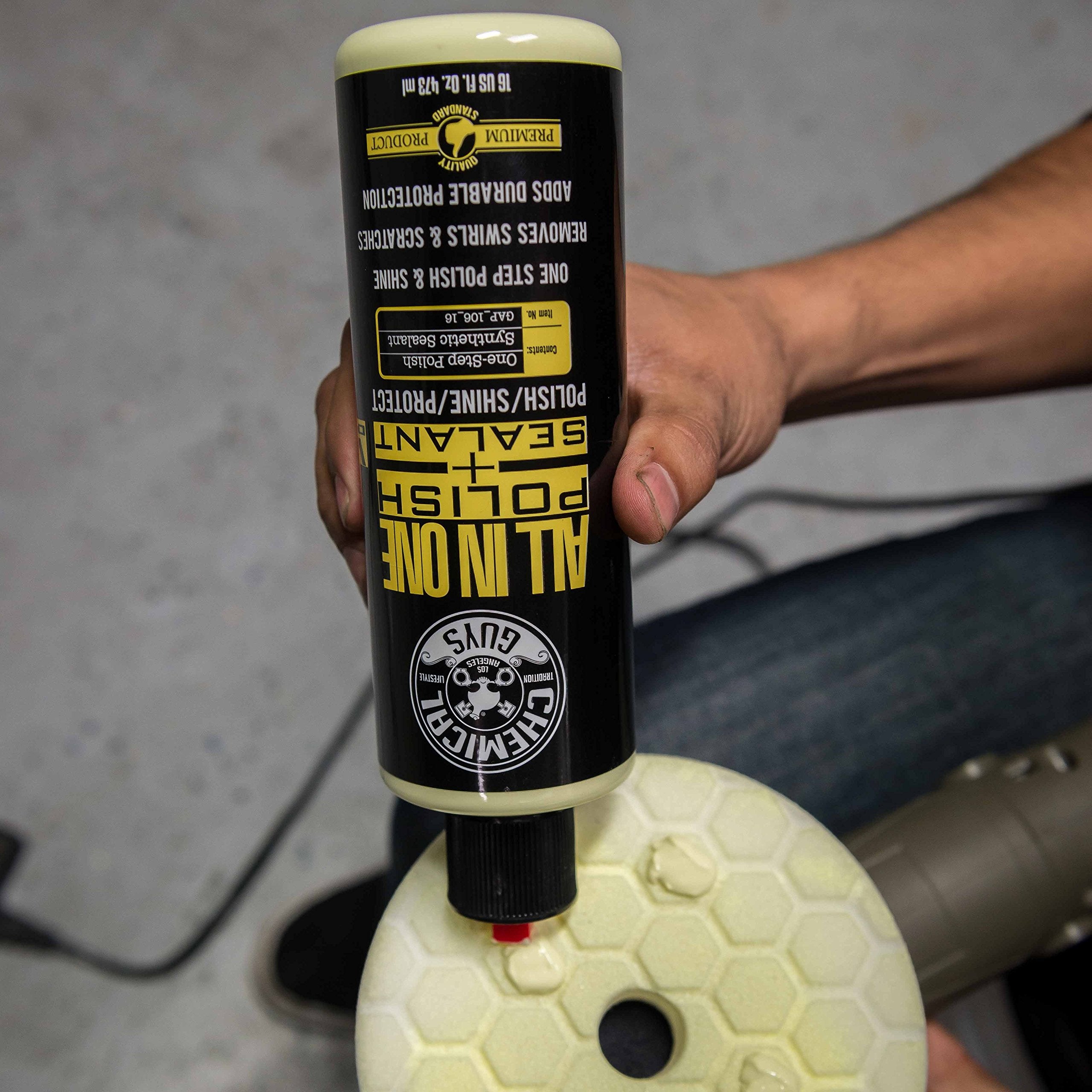 Chemical Guys Gap_106_16 All-In-One Polish + Shine + Sealant (16 Oz)