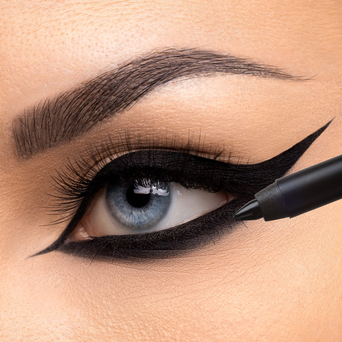 K7L Black - Onyx - Eyeliner Pencil For Women Cosmetics