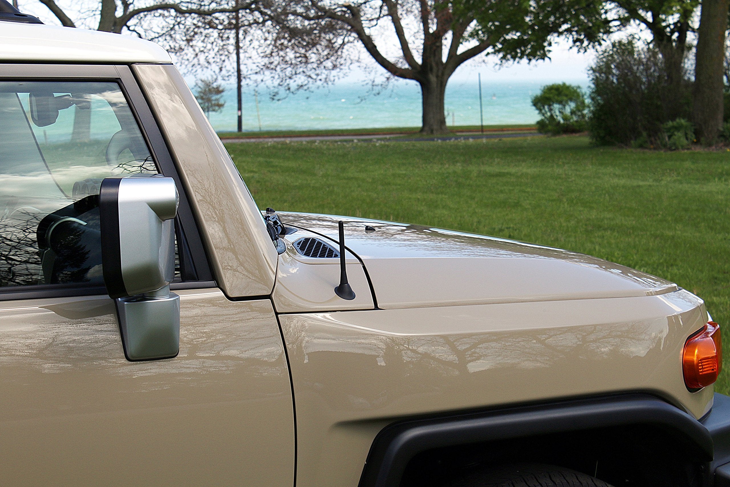 AntennaMastsRus - 5'' Short Rubber Antenna is Compatible with Jeep Wrangler TJ/YJ (1987-2006)