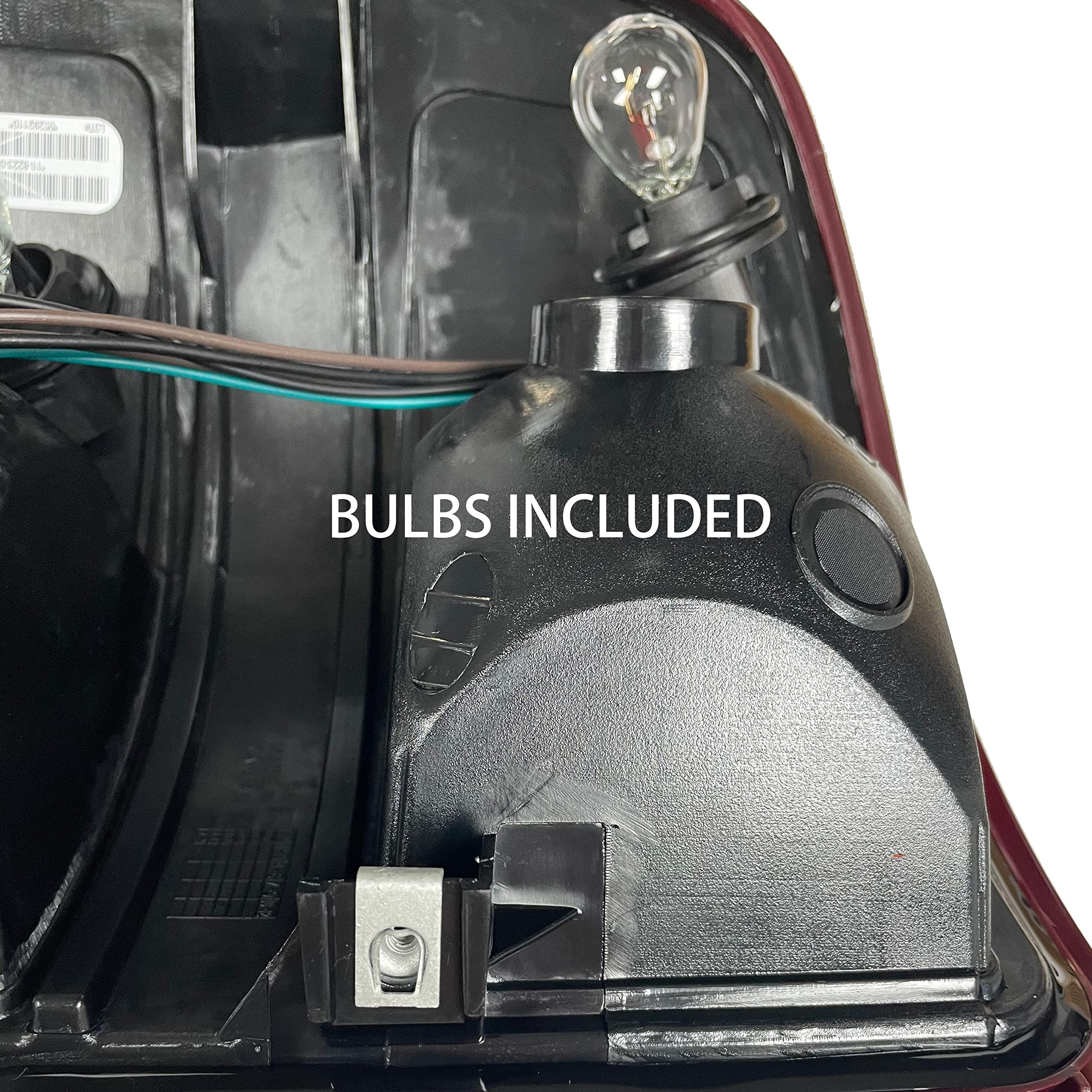 Dependable Direct Passenger Side (RH) Tail Light Assembly For 2007-2013 GMC Sierra 1500 (SL, SLE, SLT, WT) - 2007-2010 GMC Sierra 2500 HD - GM2801208 - Includes Bulb